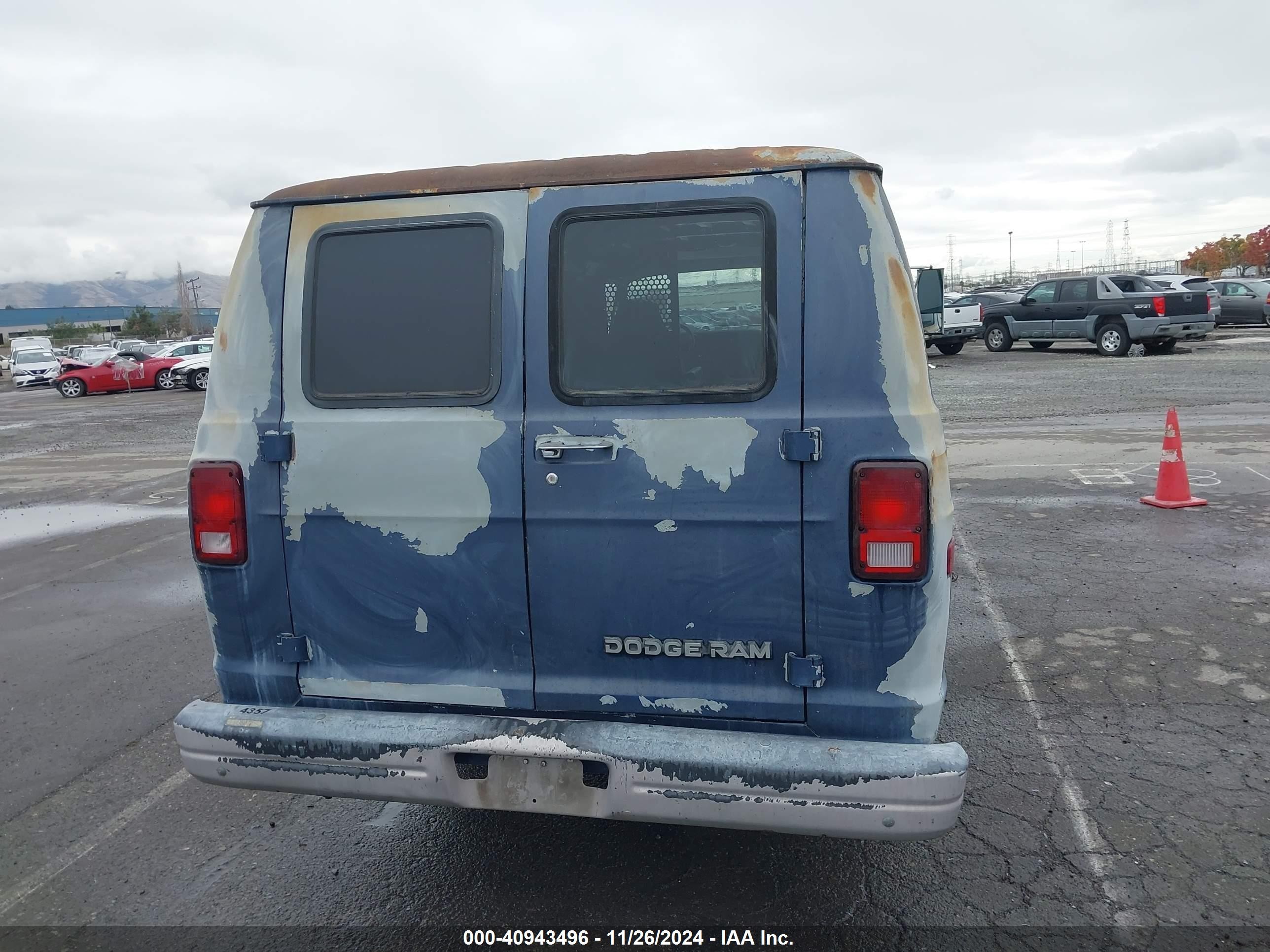 1990 Dodge Ram Van B250 Синий vin: 2B7HB21Z4LK752776