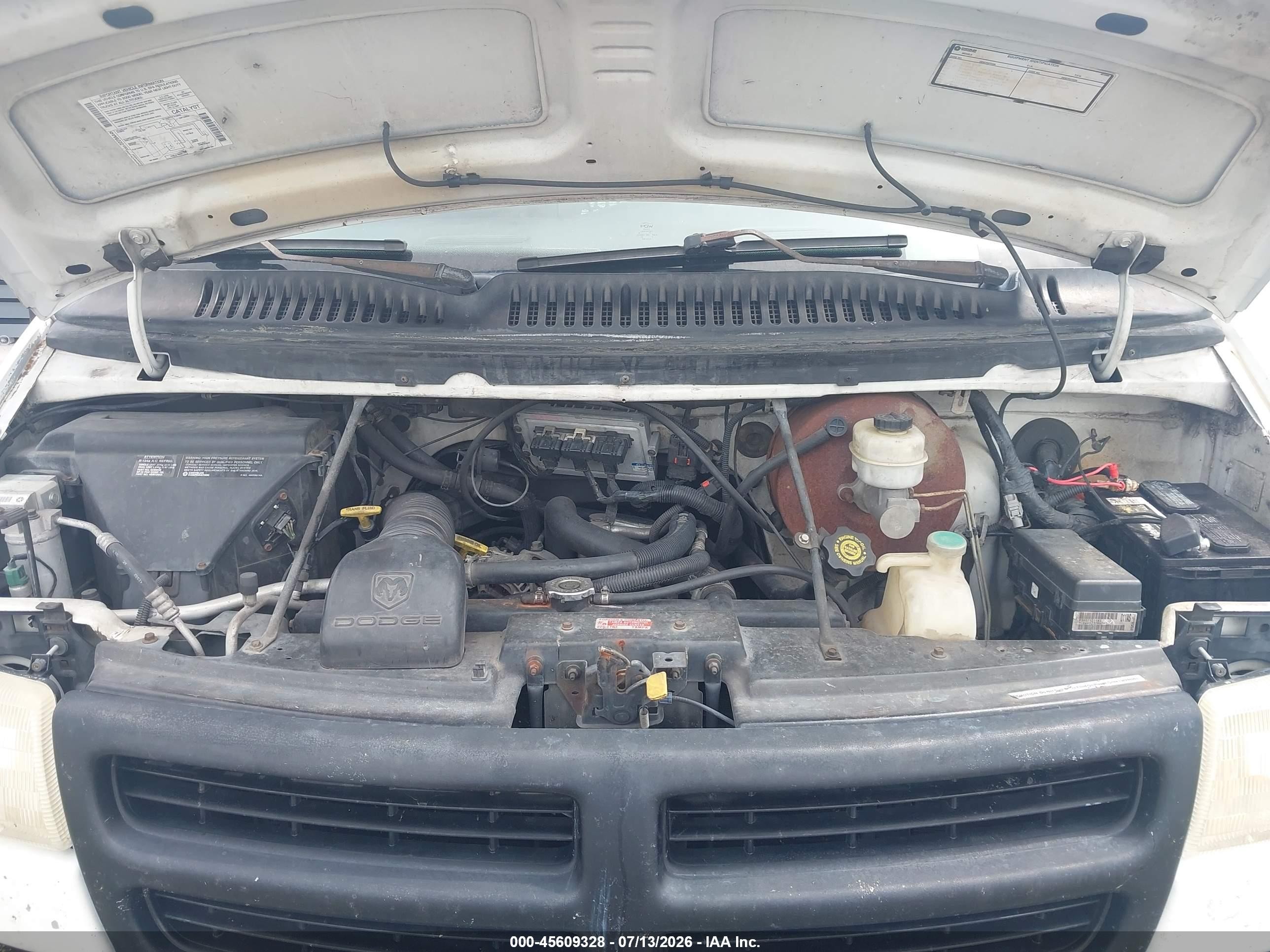 2000 Dodge Ram Van 2500 Conversion White vin: 2B7JB21Y1YK146805