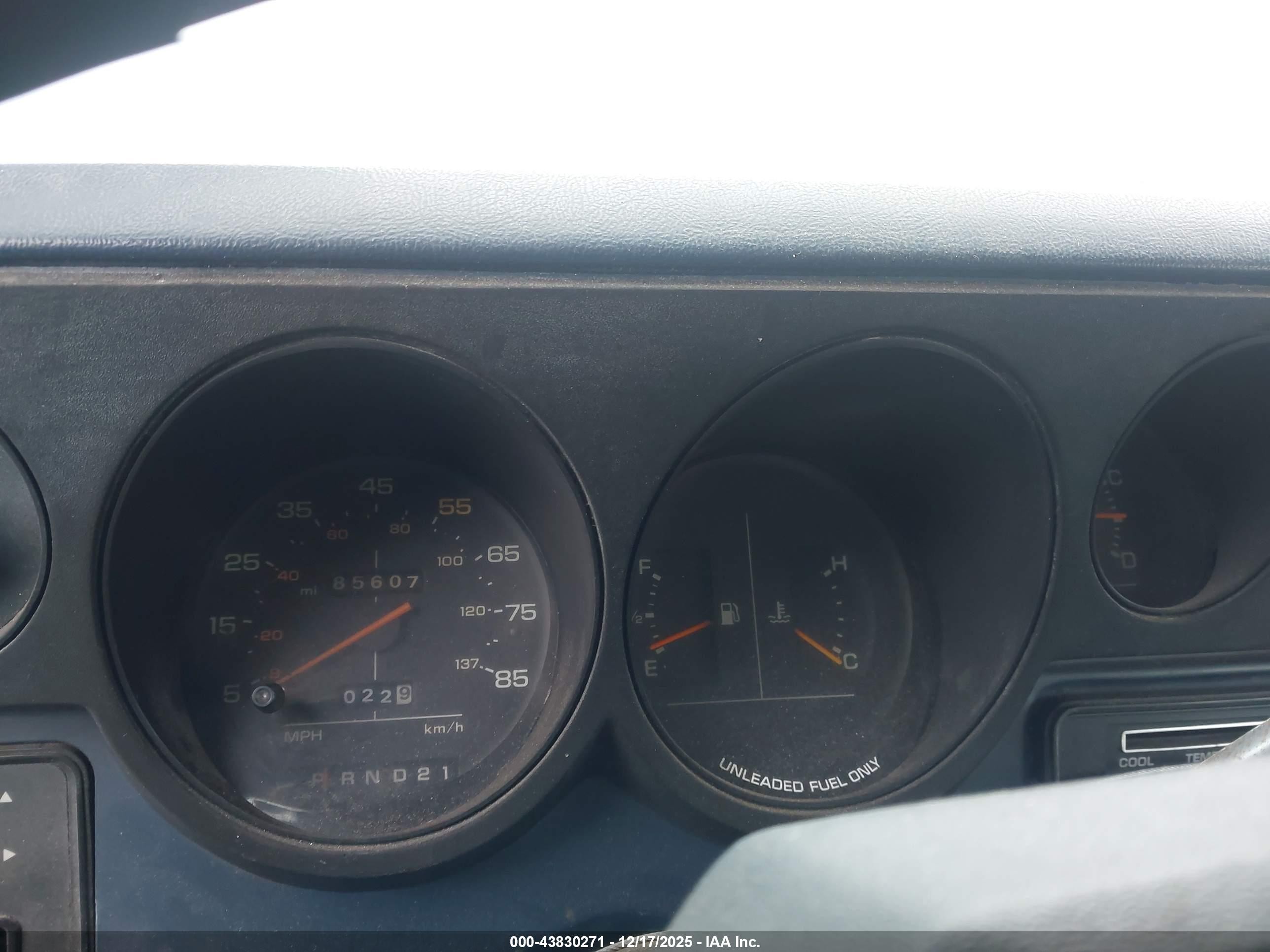 1986 Dodge Ram Van B350 Blue vin: 2B7JB33T1GK611511