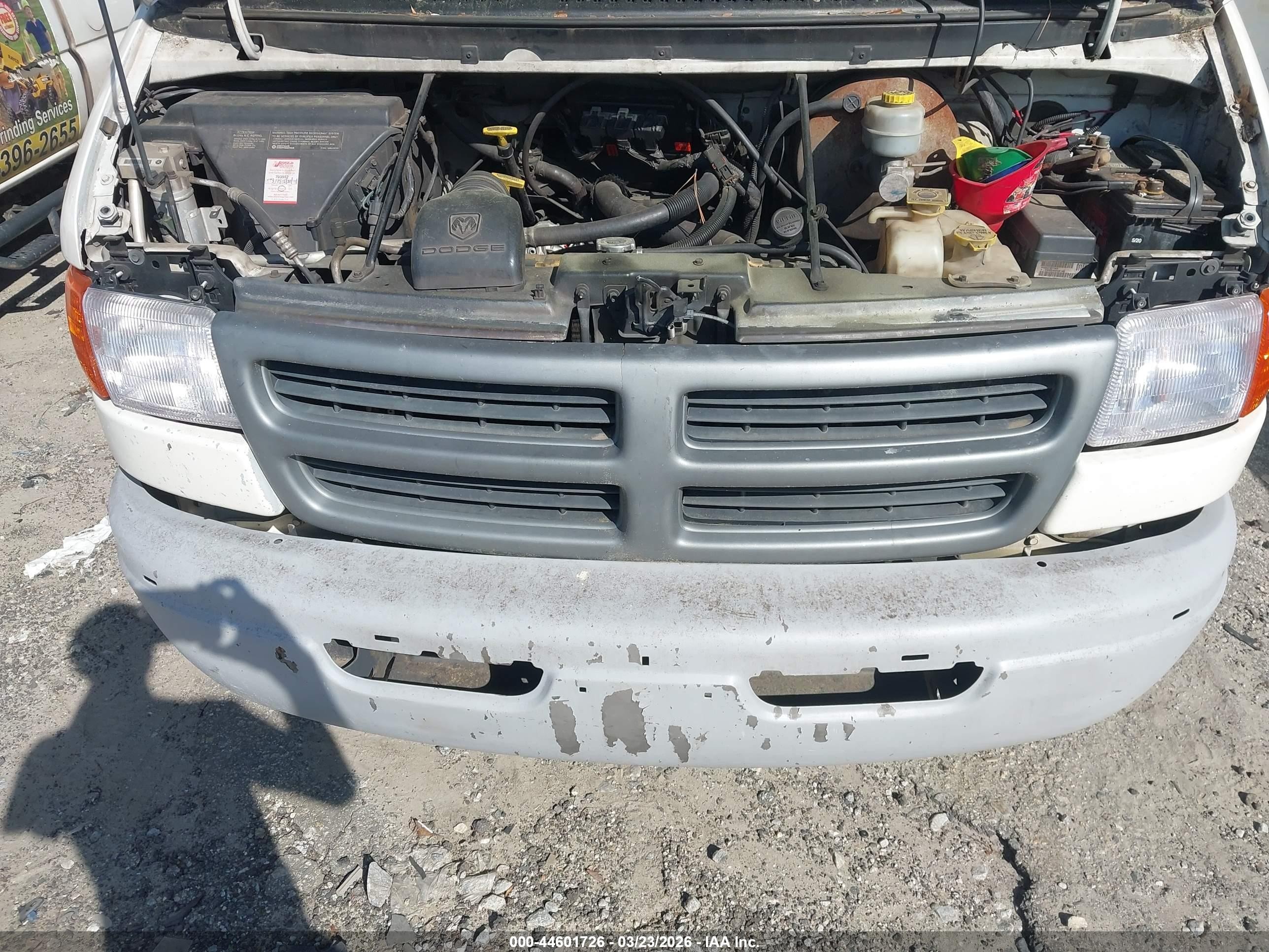 2002 Dodge Ram Van 3500 Conversion Белый vin: 2B7KB31Z62K125524