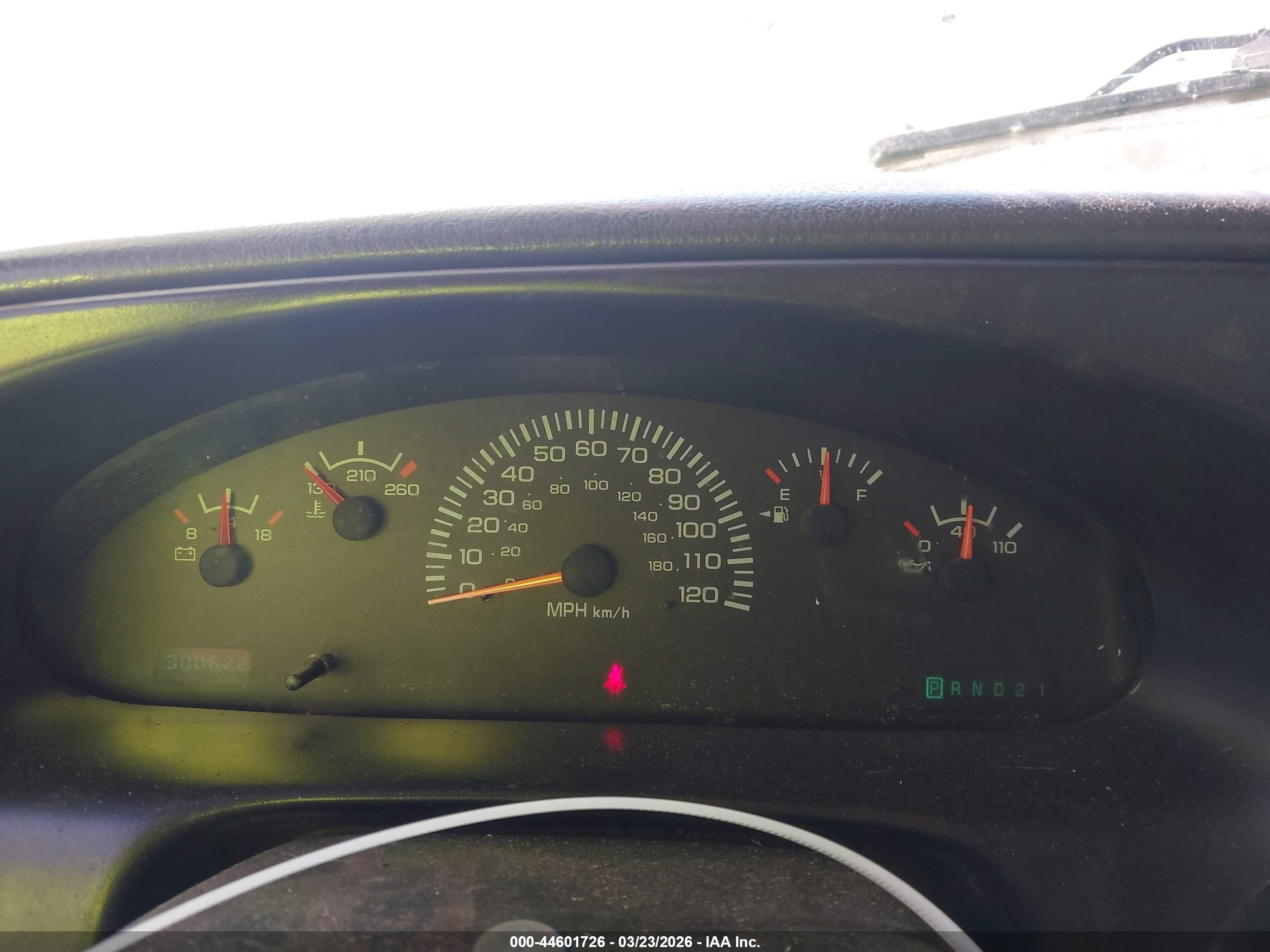 2002 Dodge Ram Van 3500 Conversion Белый vin: 2B7KB31Z62K125524