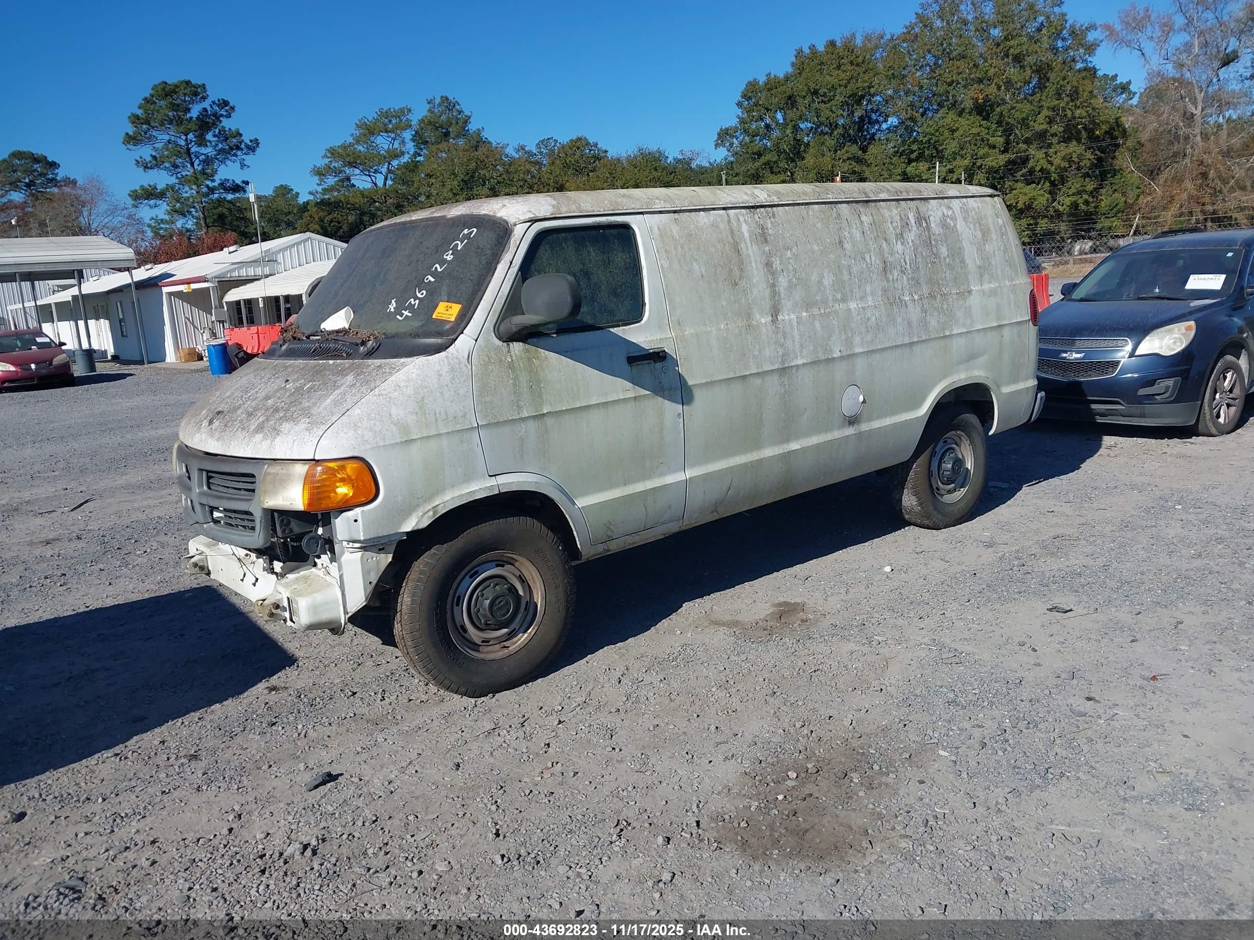 2002 Dodge Ram Van 3500 Conversion Белый vin: 2B7KB31Z92K128000