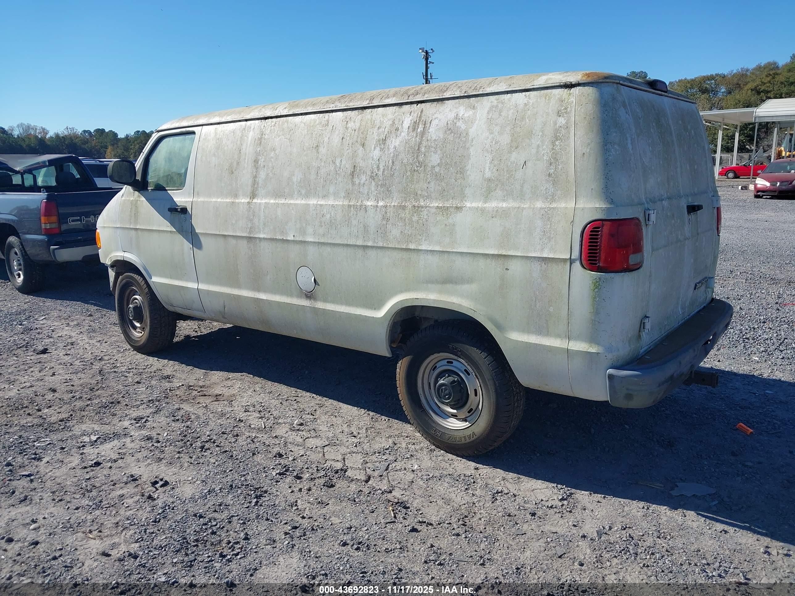 2002 Dodge Ram Van 3500 Conversion Белый vin: 2B7KB31Z92K128000