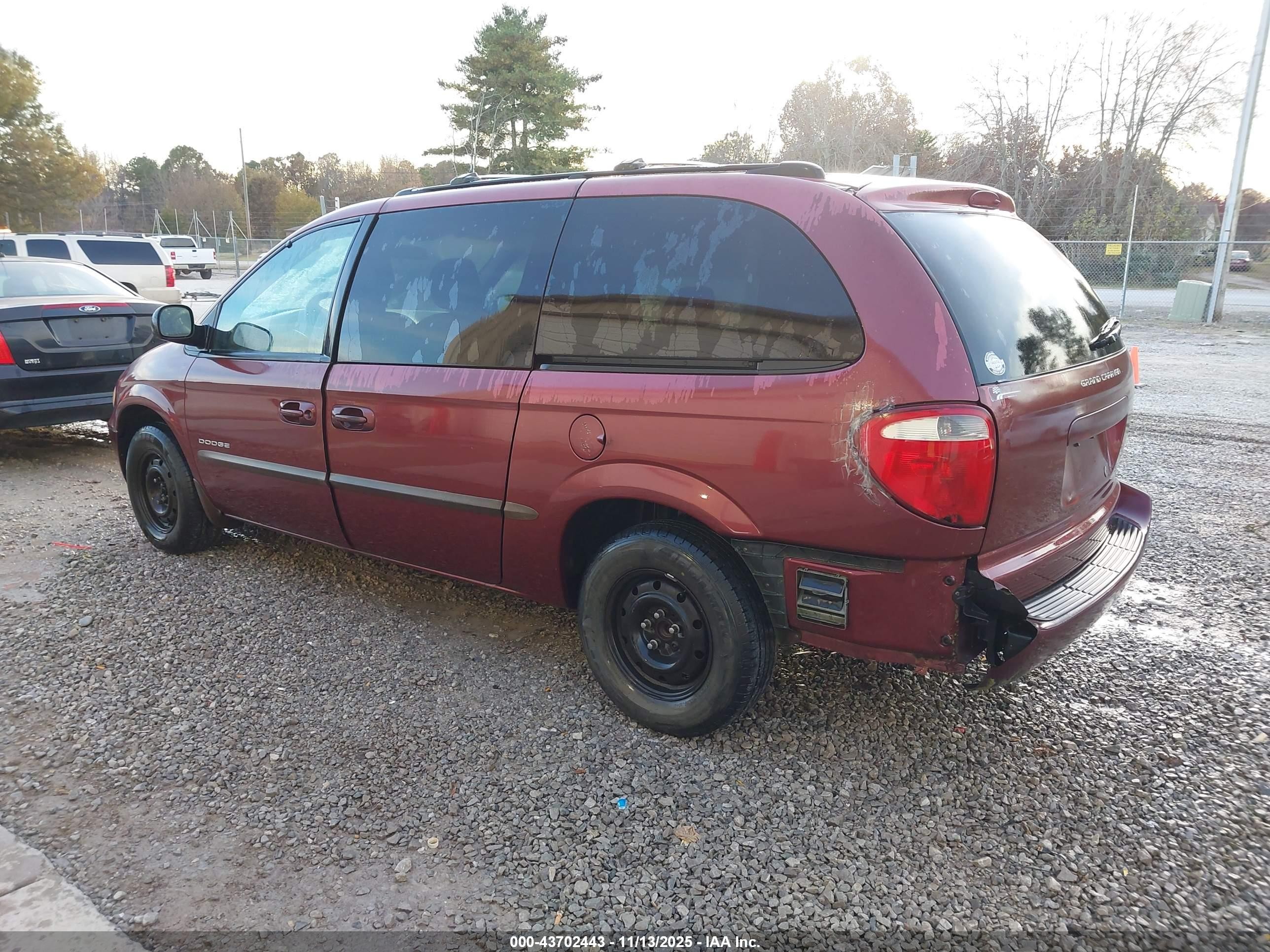 2001 Dodge Grand Caravan Sport Red vin: 2B8GP44301R204886