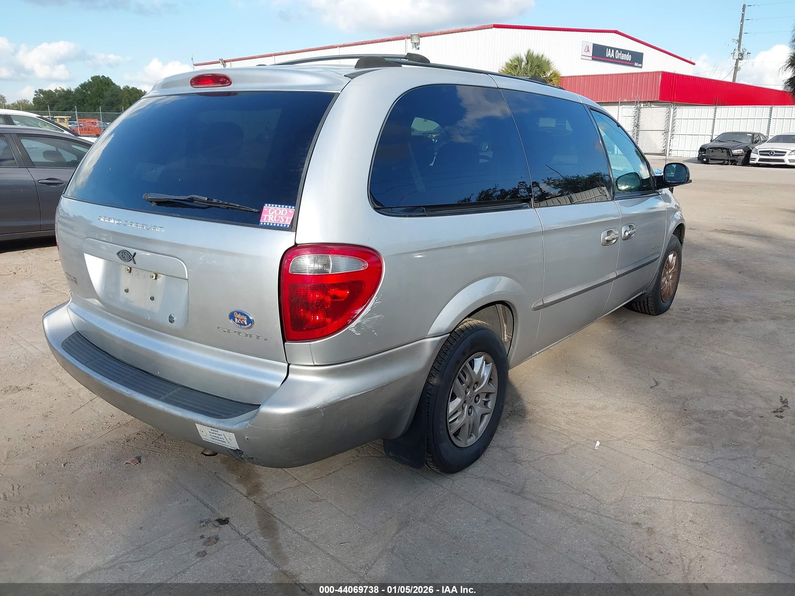 2001 Dodge Grand Caravan Sport Silver vin: 2B8GP44311R227450