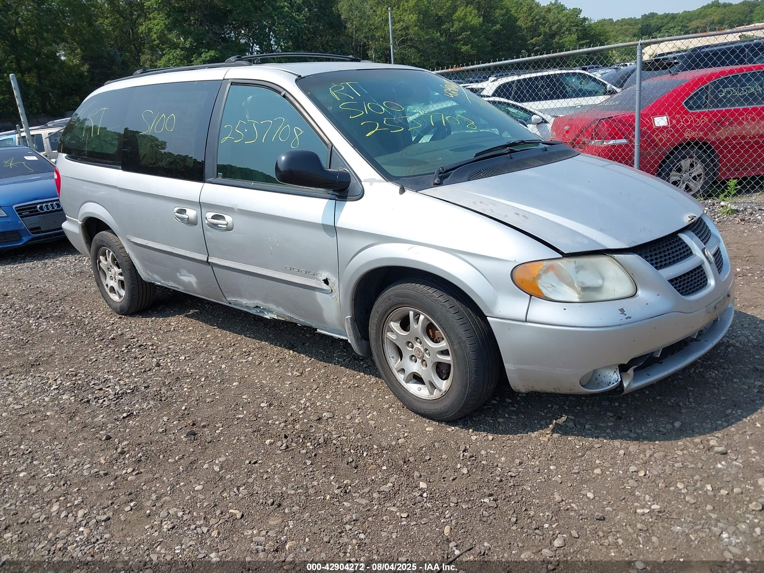 2001 Dodge Grand Caravan Sport Gray vin: 2B8GP44G31R162720