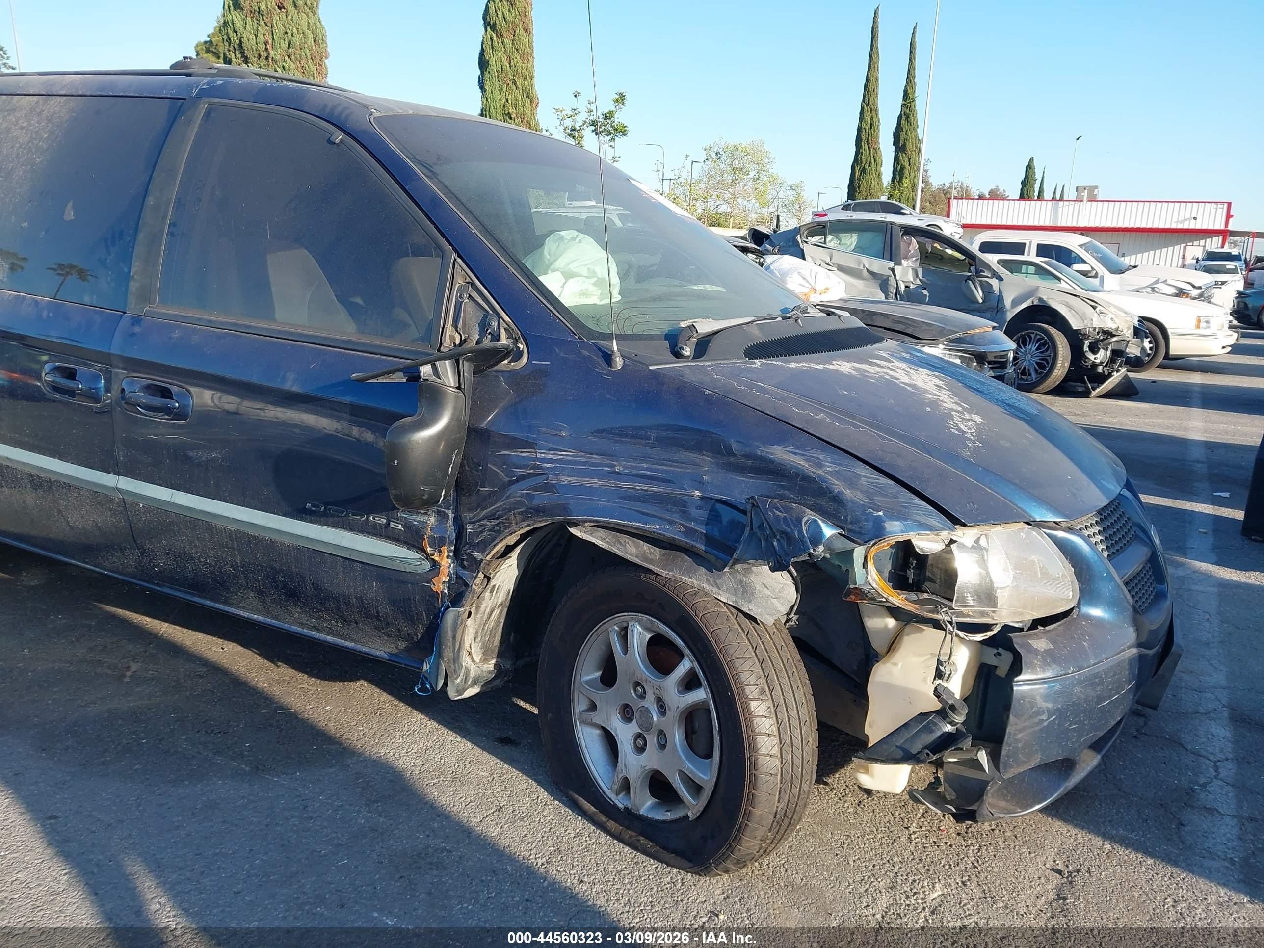 2001 Dodge Grand Caravan Sport Blue vin: 2B8GP44G41R142928
