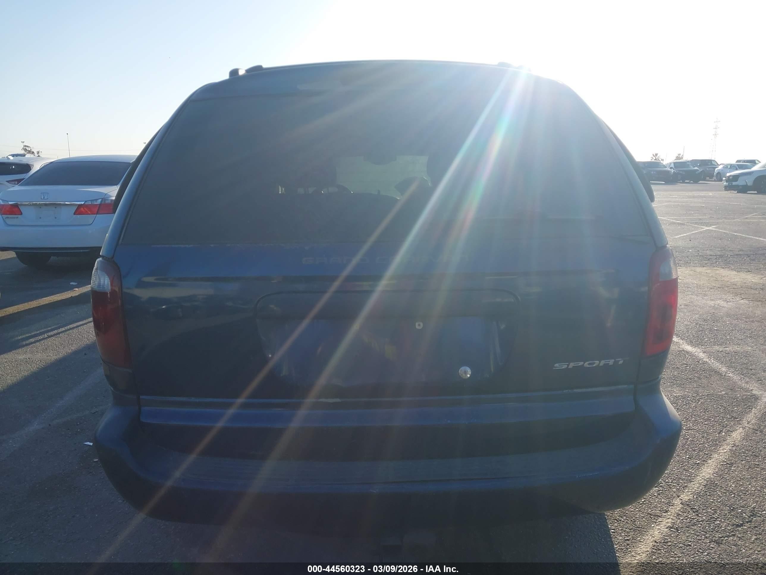 2001 Dodge Grand Caravan Sport Blue vin: 2B8GP44G41R142928