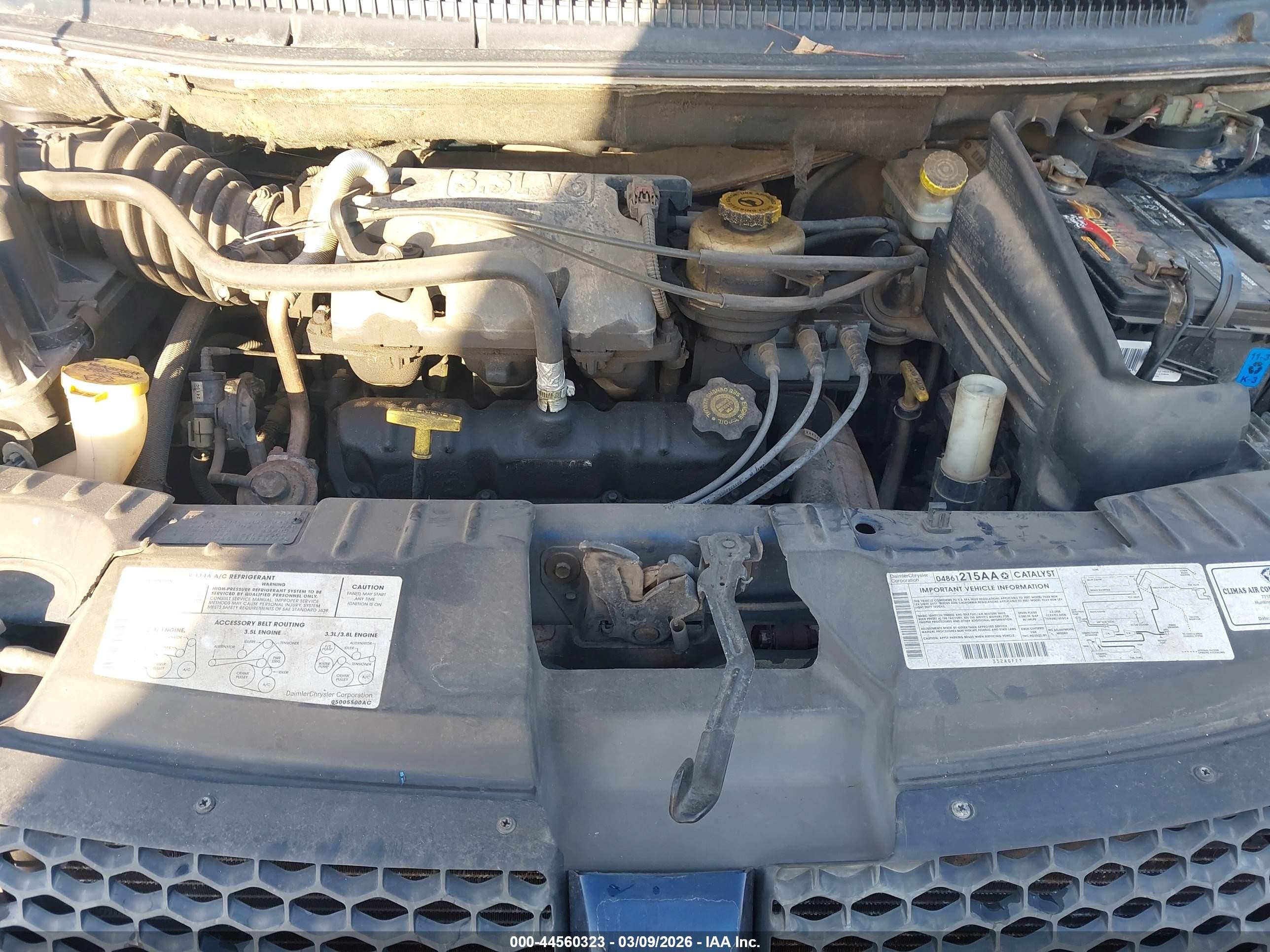 2001 Dodge Grand Caravan Sport Blue vin: 2B8GP44G41R142928