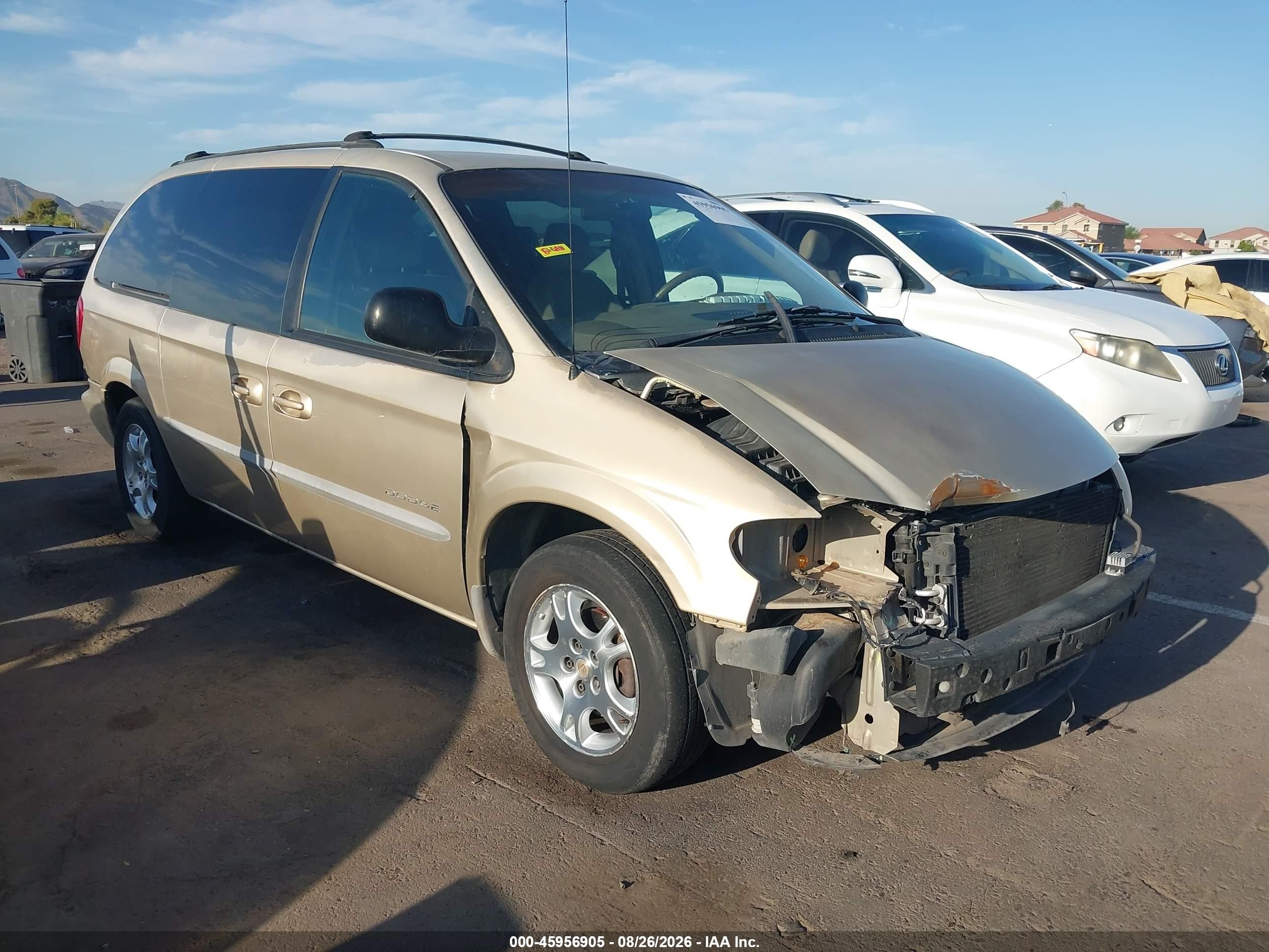 2001 Dodge Grand Caravan Sport Золотой vin: 2B8GP44G51R107136