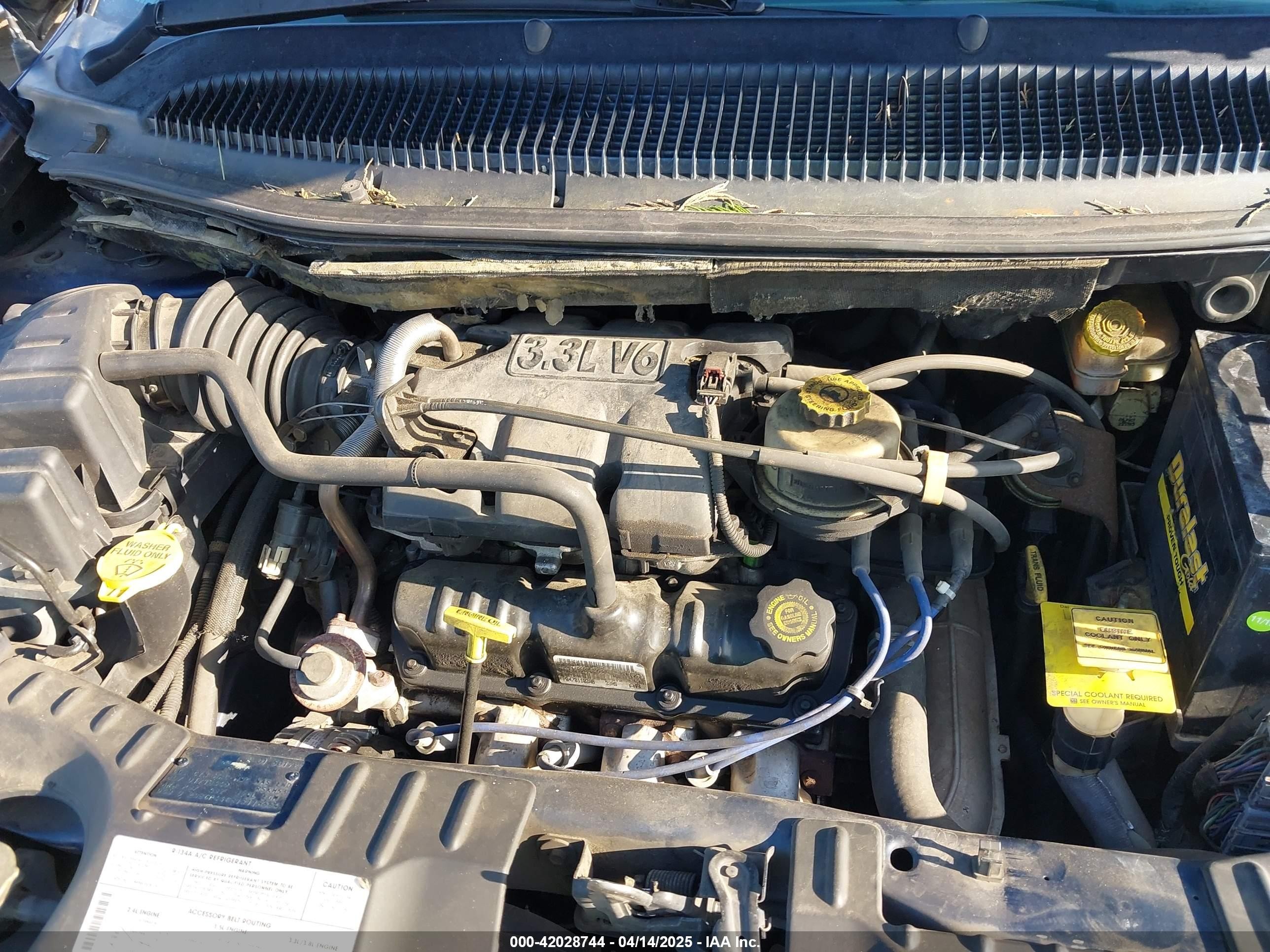 2001 Dodge Grand Caravan Sport Blue vin: 2B8GP44G81R118664