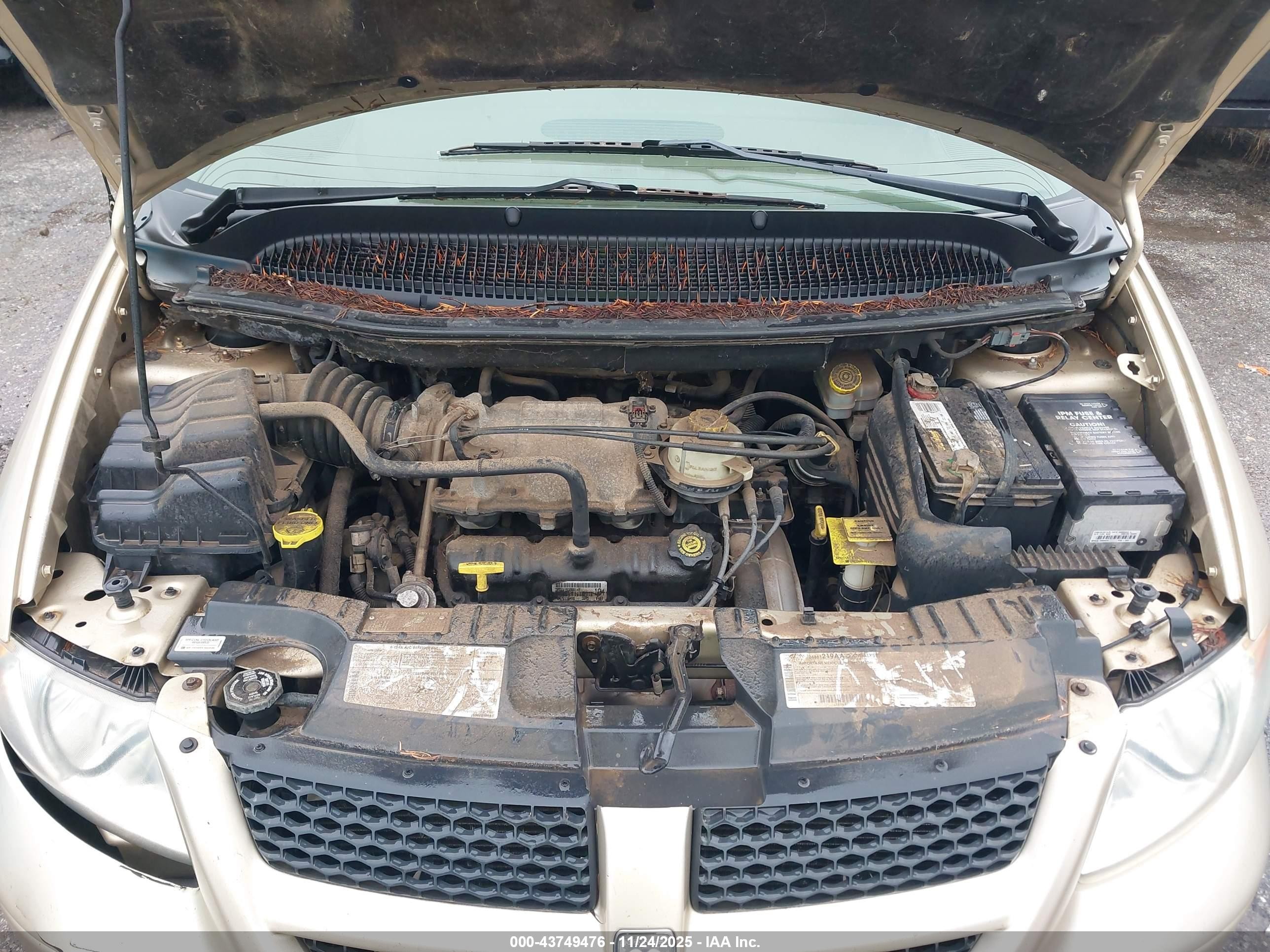 2001 Dodge Grand Caravan Es Gold vin: 2B8GP54L11R117505