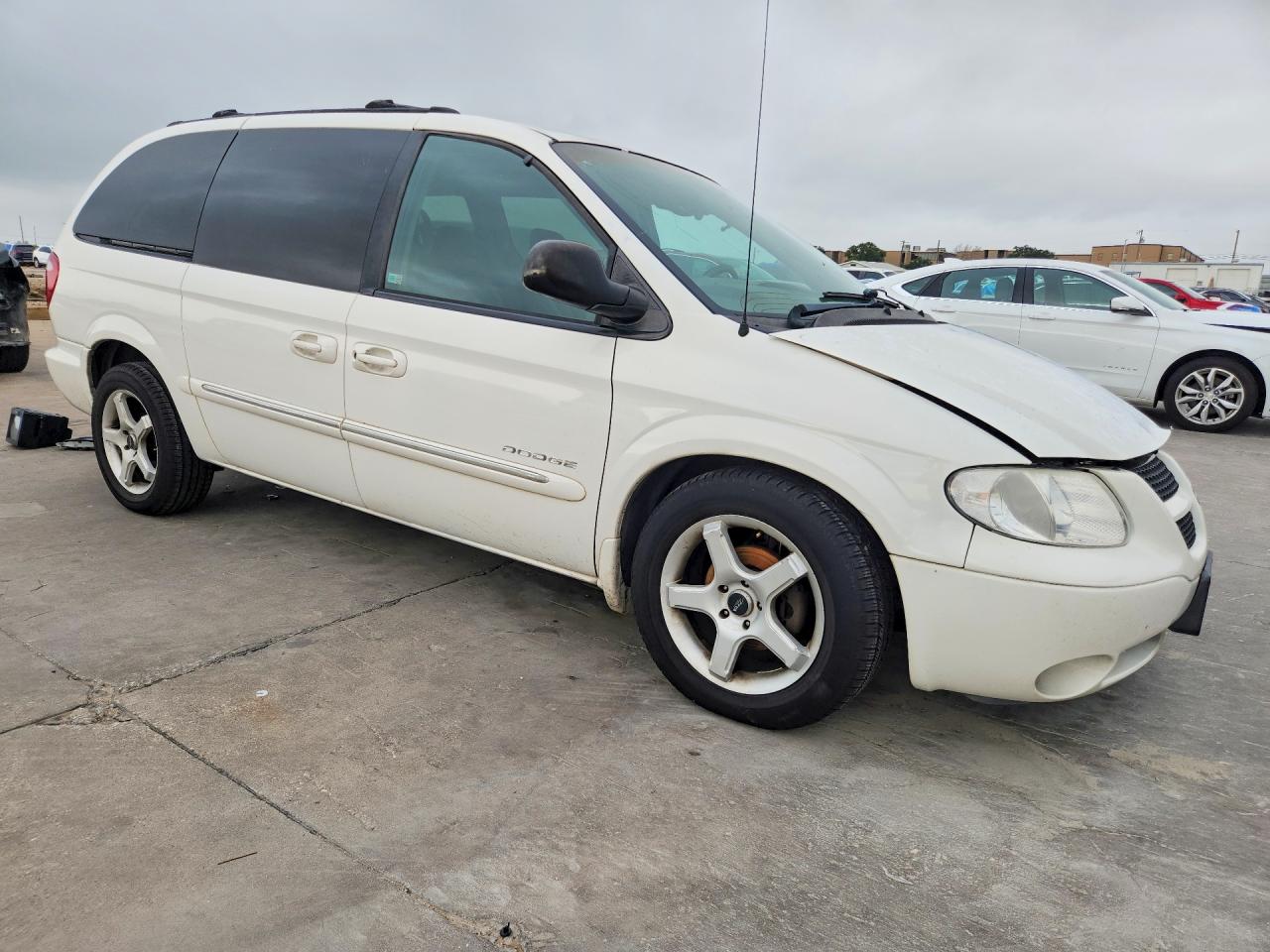 2001 Dodge Grand Caravan Es Белый vin: 2B8GP54L81R411760