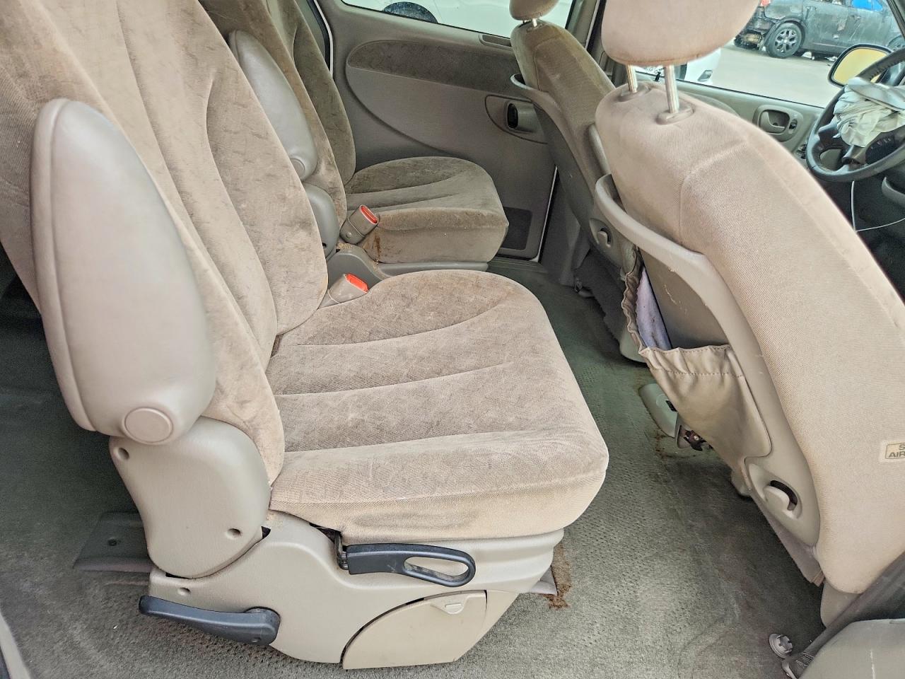 2001 Dodge Grand Caravan Es Белый vin: 2B8GP54L81R411760