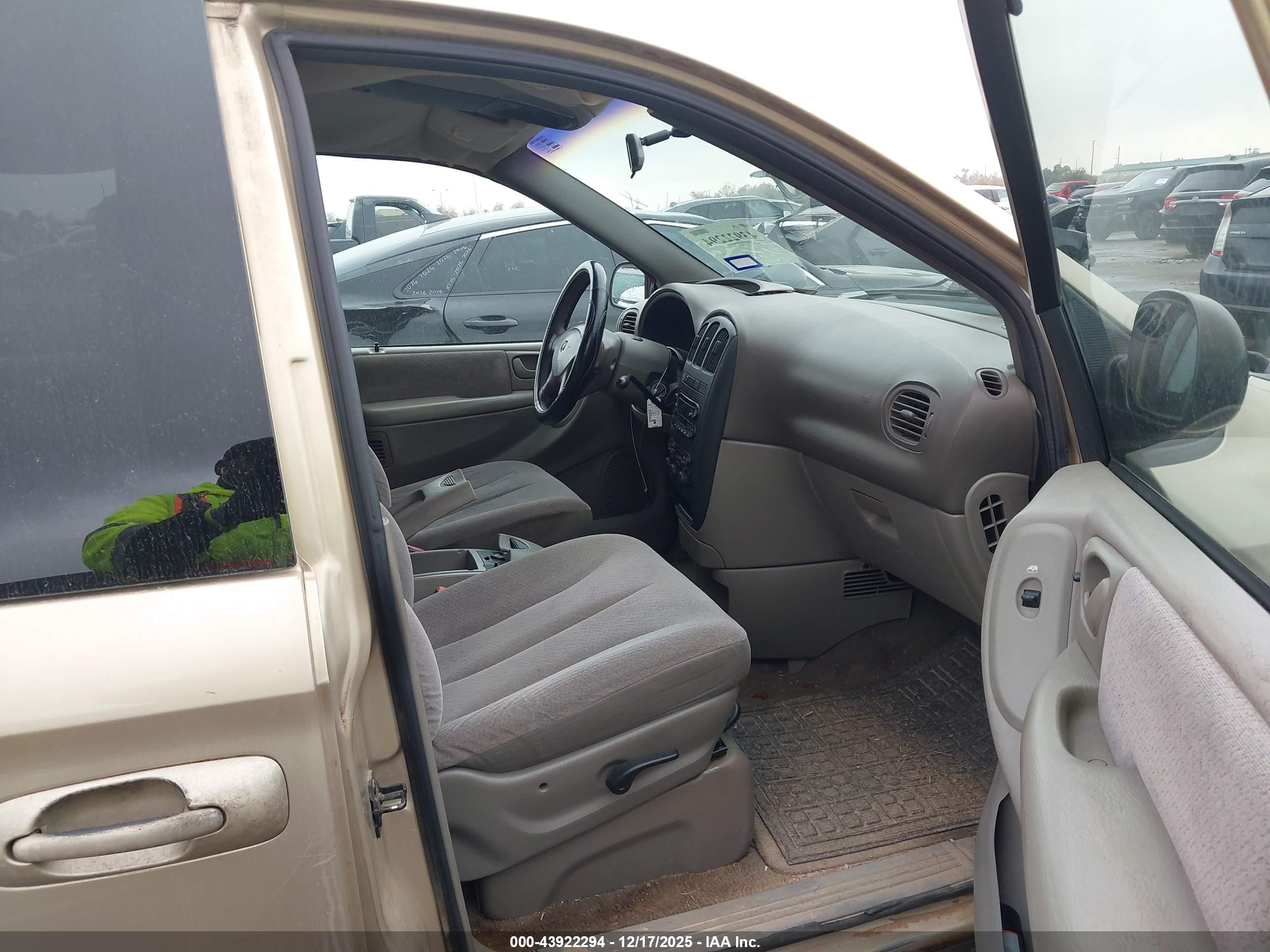 2001 Dodge Grand Caravan Ex Beige vin: 2B8GP74L01R291383