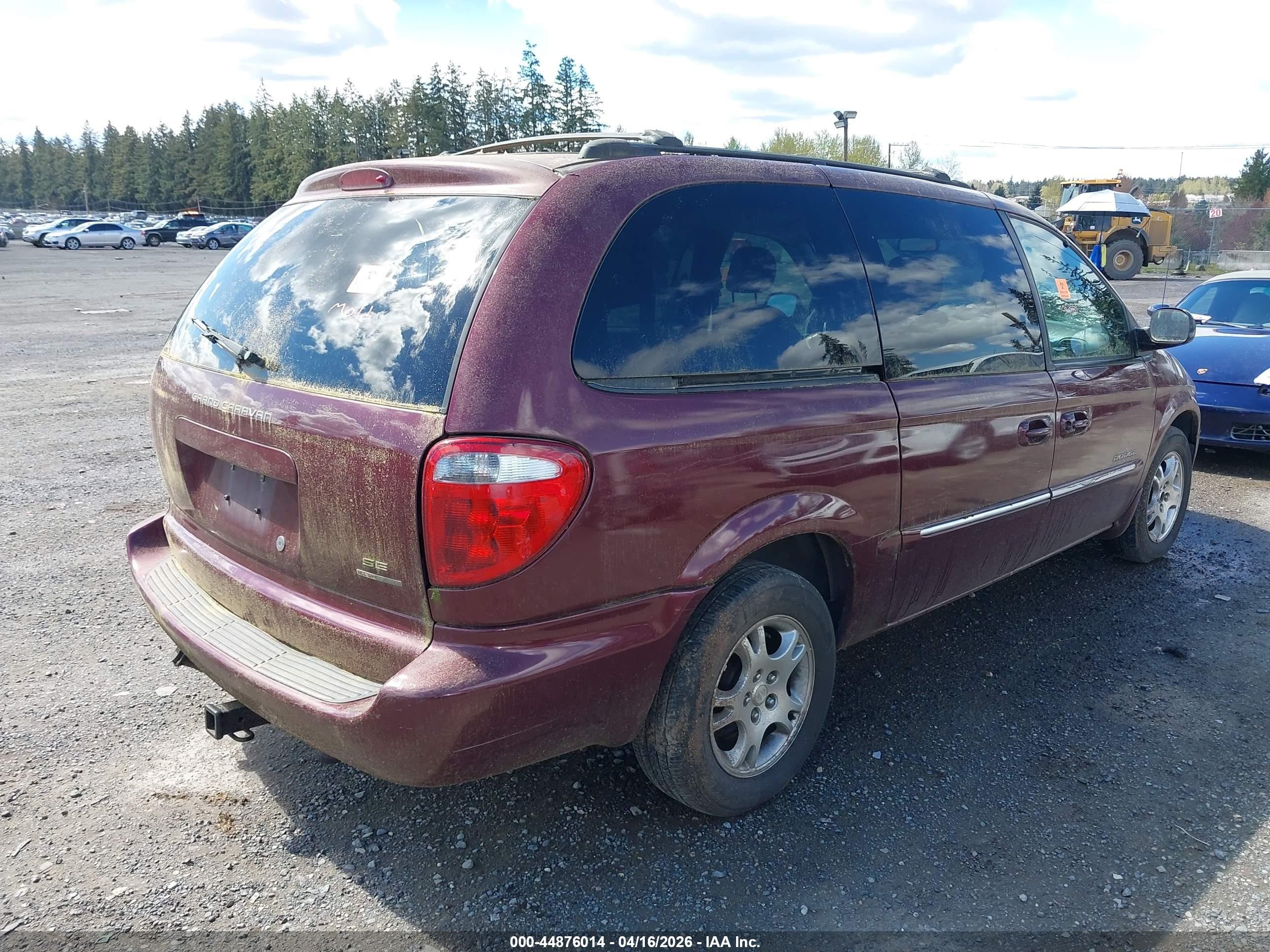 2001 Dodge Grand Caravan Es Red vin: 2B8GT54L71R183925