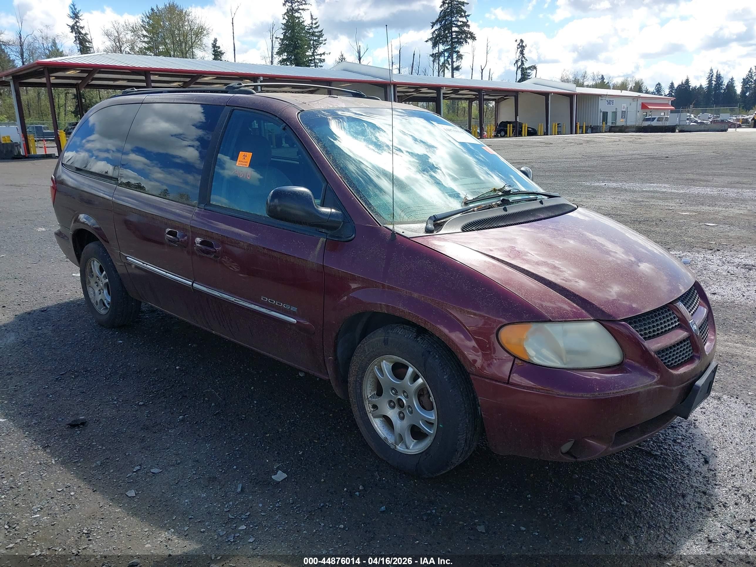 2001 Dodge Grand Caravan Es Red vin: 2B8GT54L71R183925