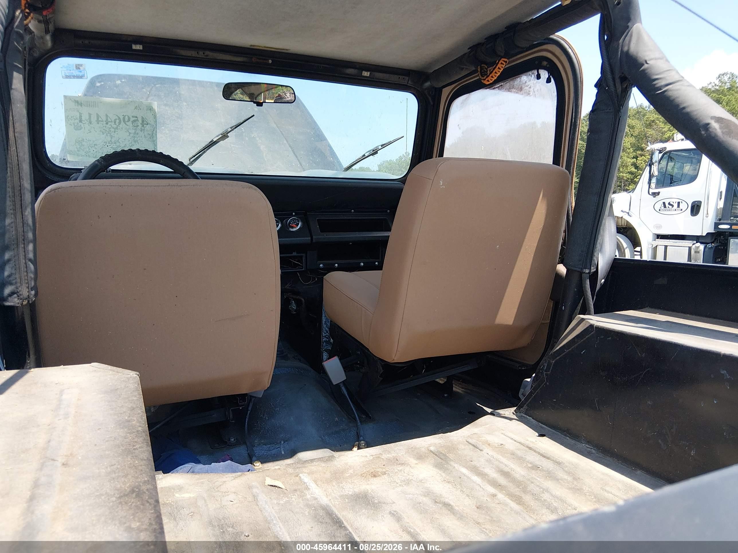1987 Jeep Wrangler   Black vin: 2BCCL81J0HB507924