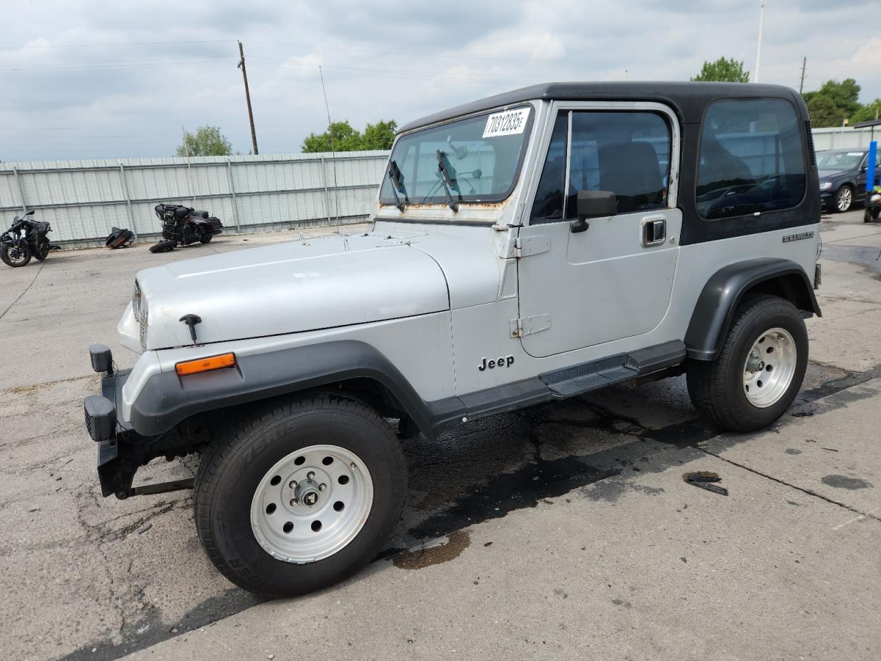 2BCCV8111HB537153