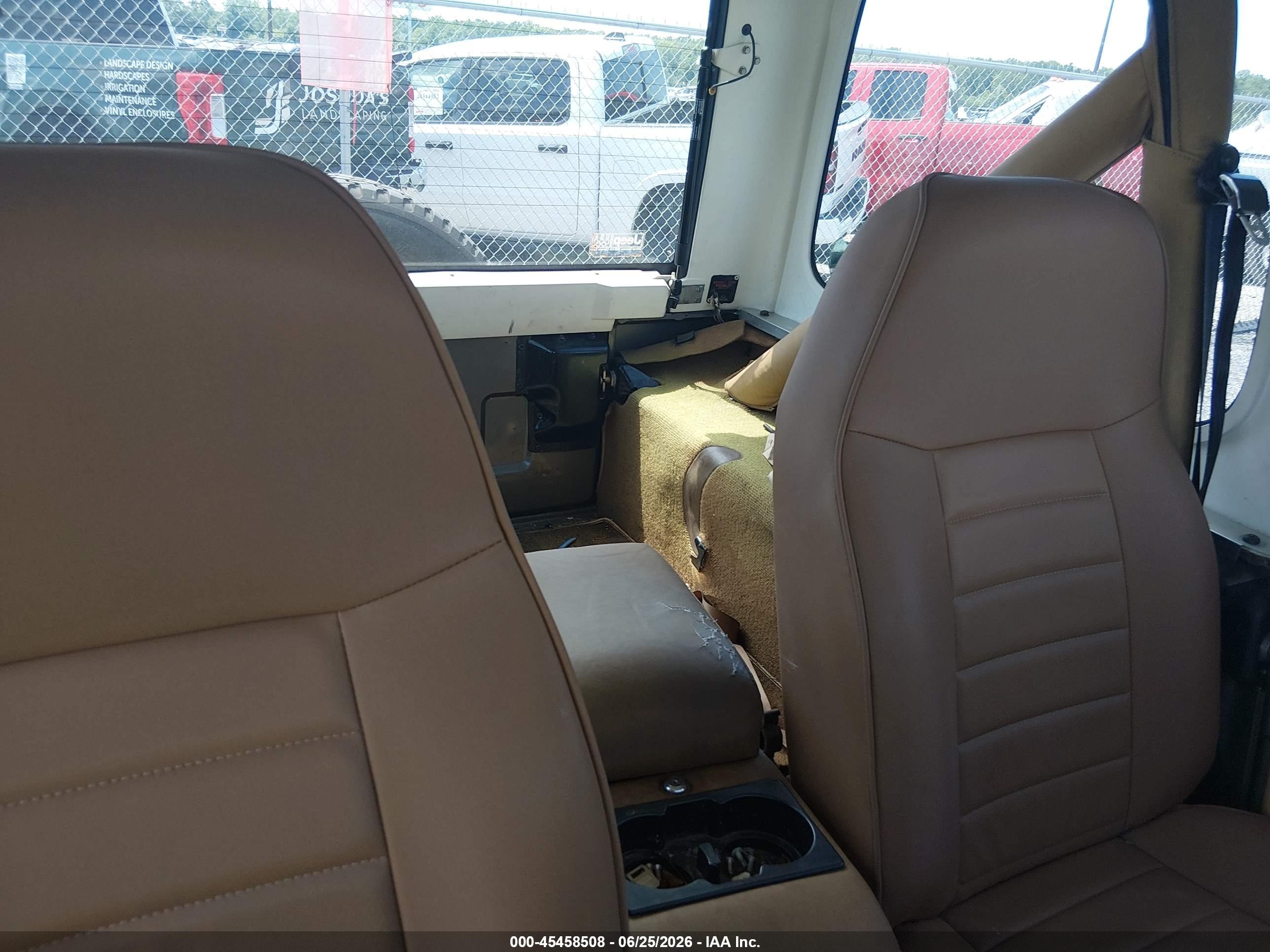 1988 Jeep Wrangler   Brown vin: 2BCCV8113JB532770