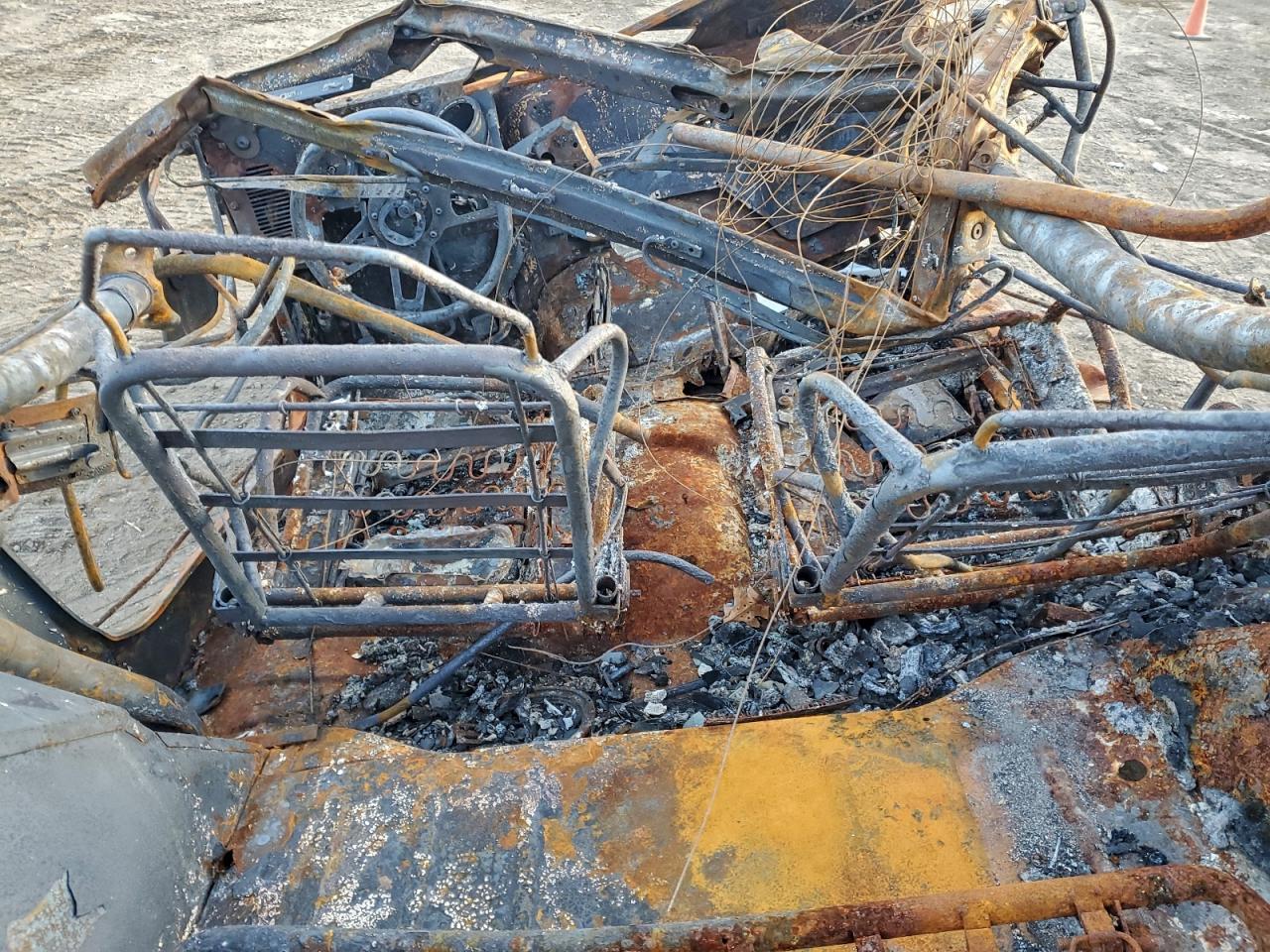 1988 Jeep Wrangler Burn vin: 2BCCV8117JB511730