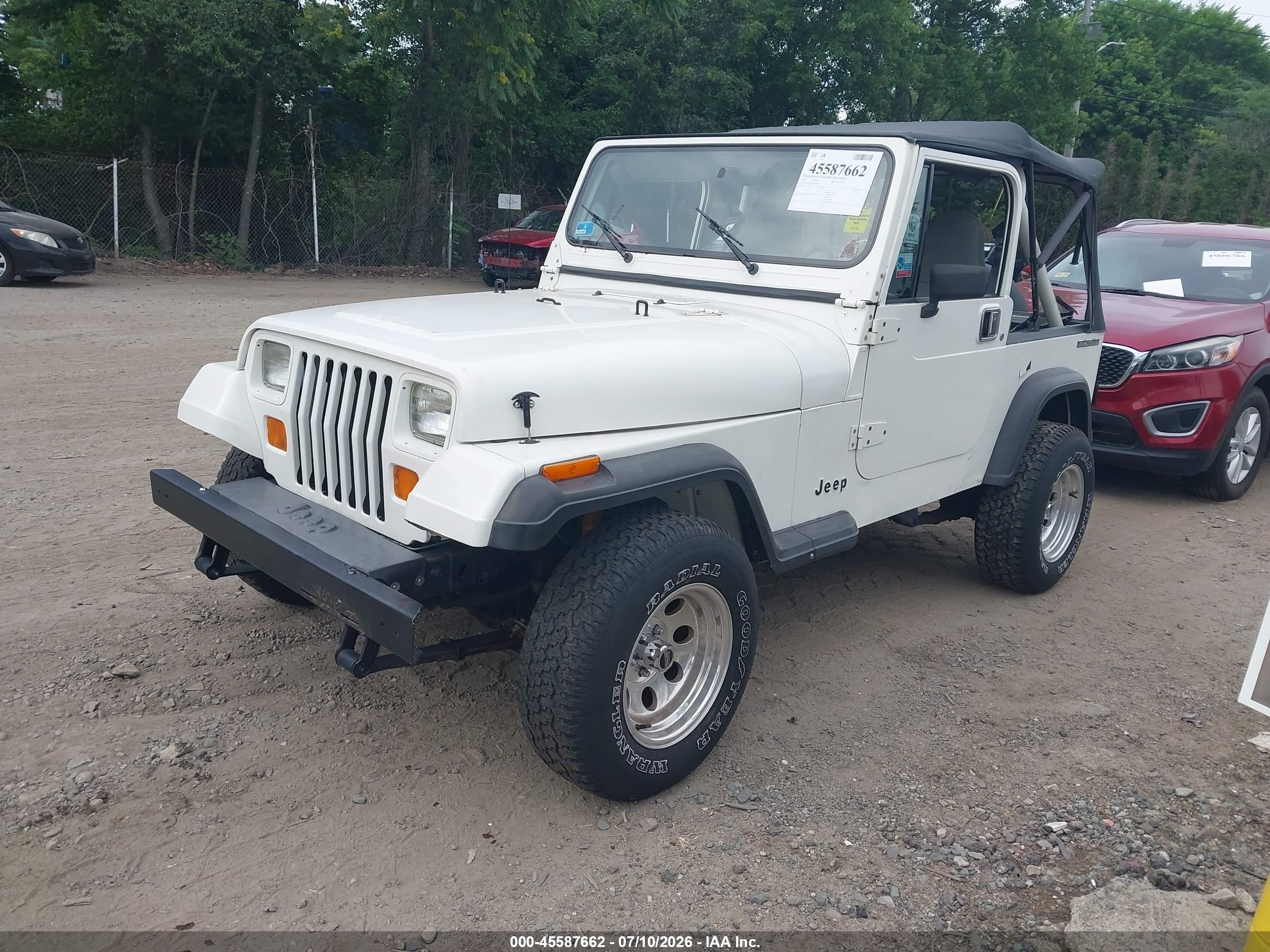1988 Jeep Wrangler   White vin: 2BCCV8119JB509378