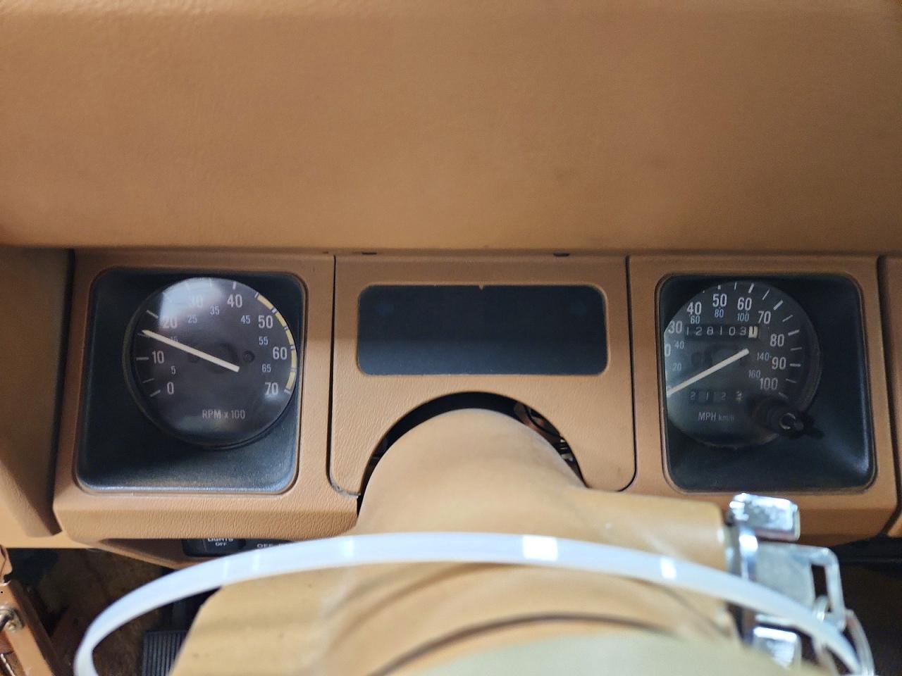 1987 Jeep Wrangler Sport Brown vin: 2BCCV8138HB524692