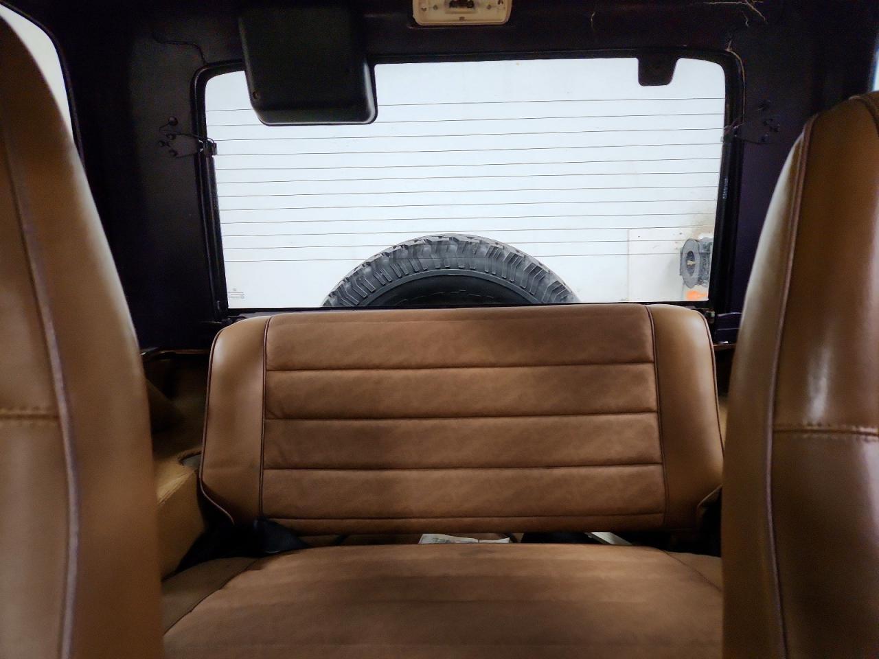1987 Jeep Wrangler Sport Brown vin: 2BCCV8138HB524692