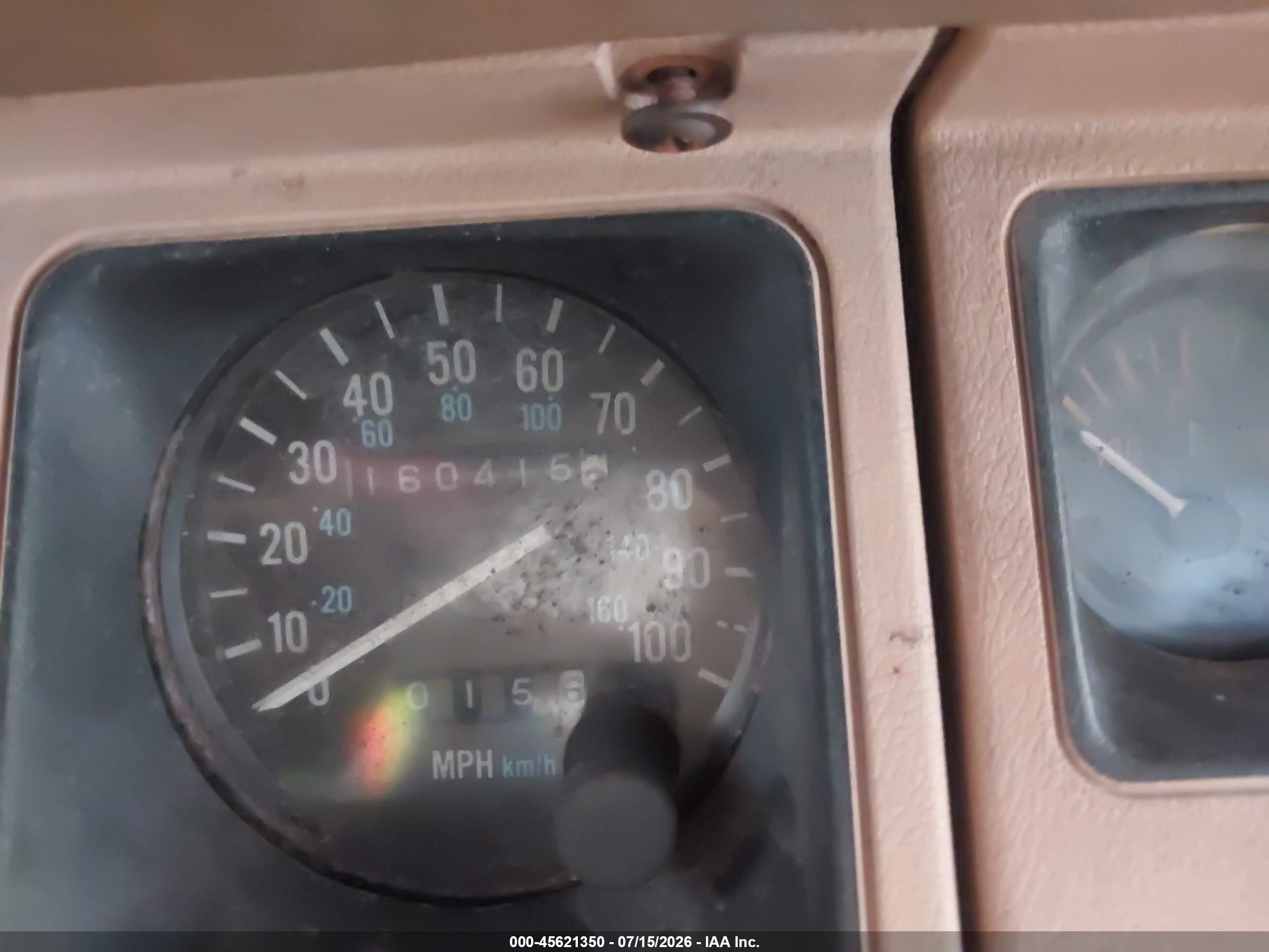 1988 Jeep Wrangler Sport Бордовый vin: 2BCCV8139JB529356
