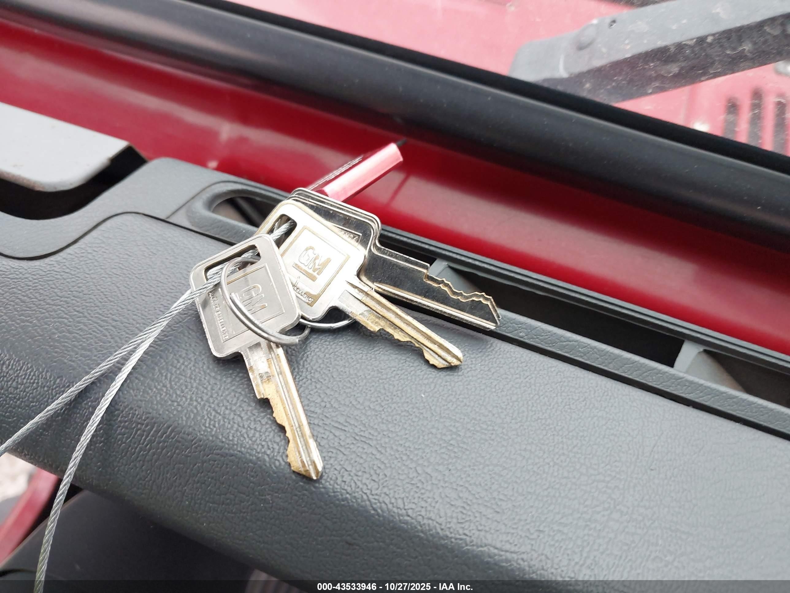 1988 Jeep Wrangler   Red vin: 2BCCV81J3JB543414