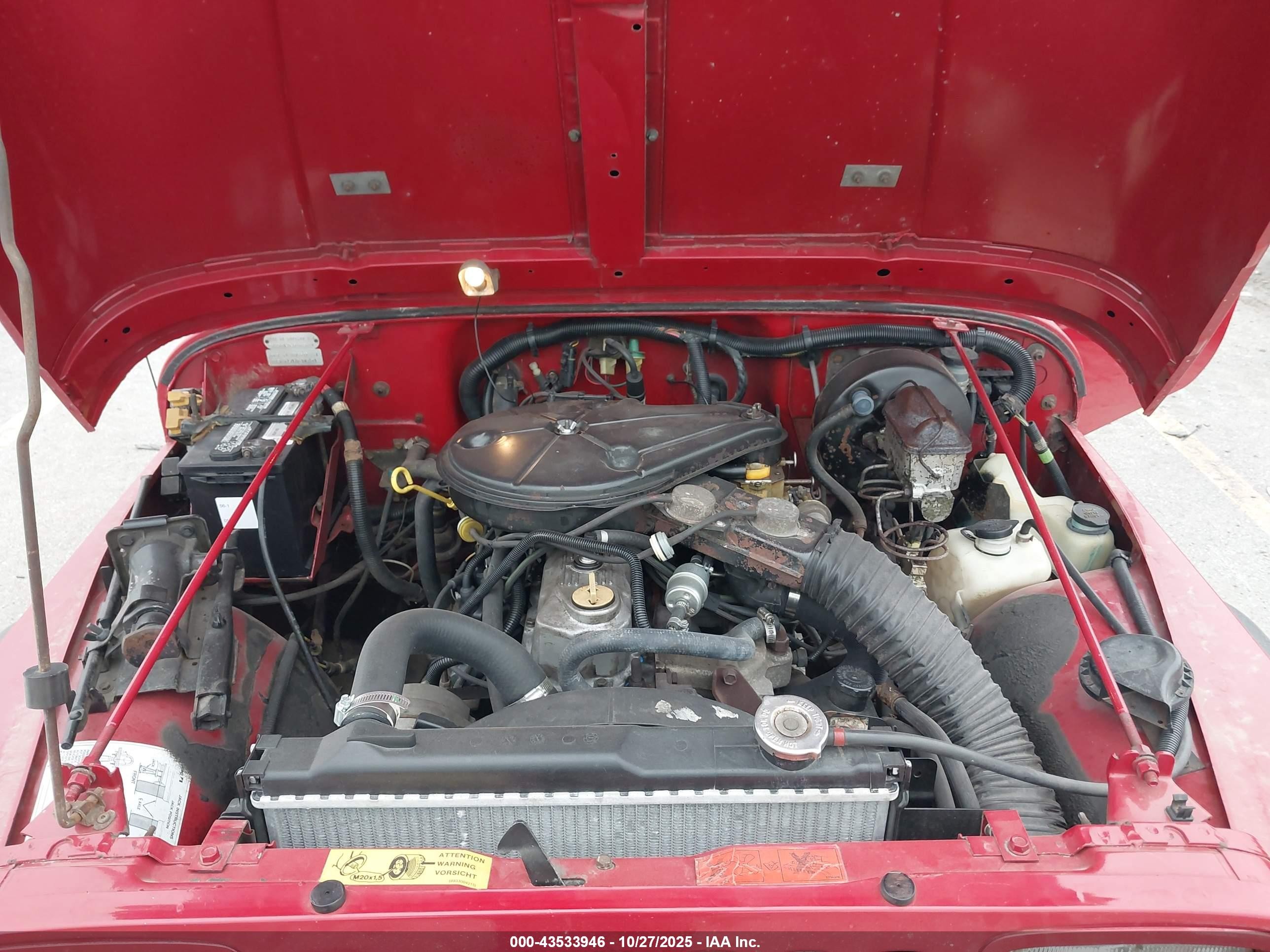 1988 Jeep Wrangler   Red vin: 2BCCV81J3JB543414
