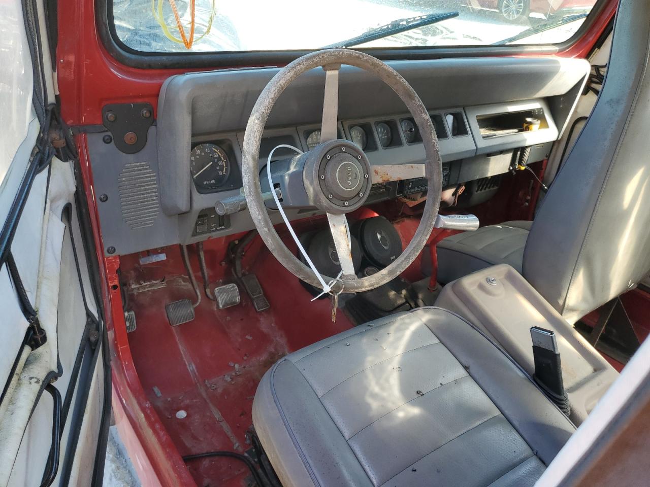 1988 Jeep Wrangler Red vin: 2BCCV81J4JB500085