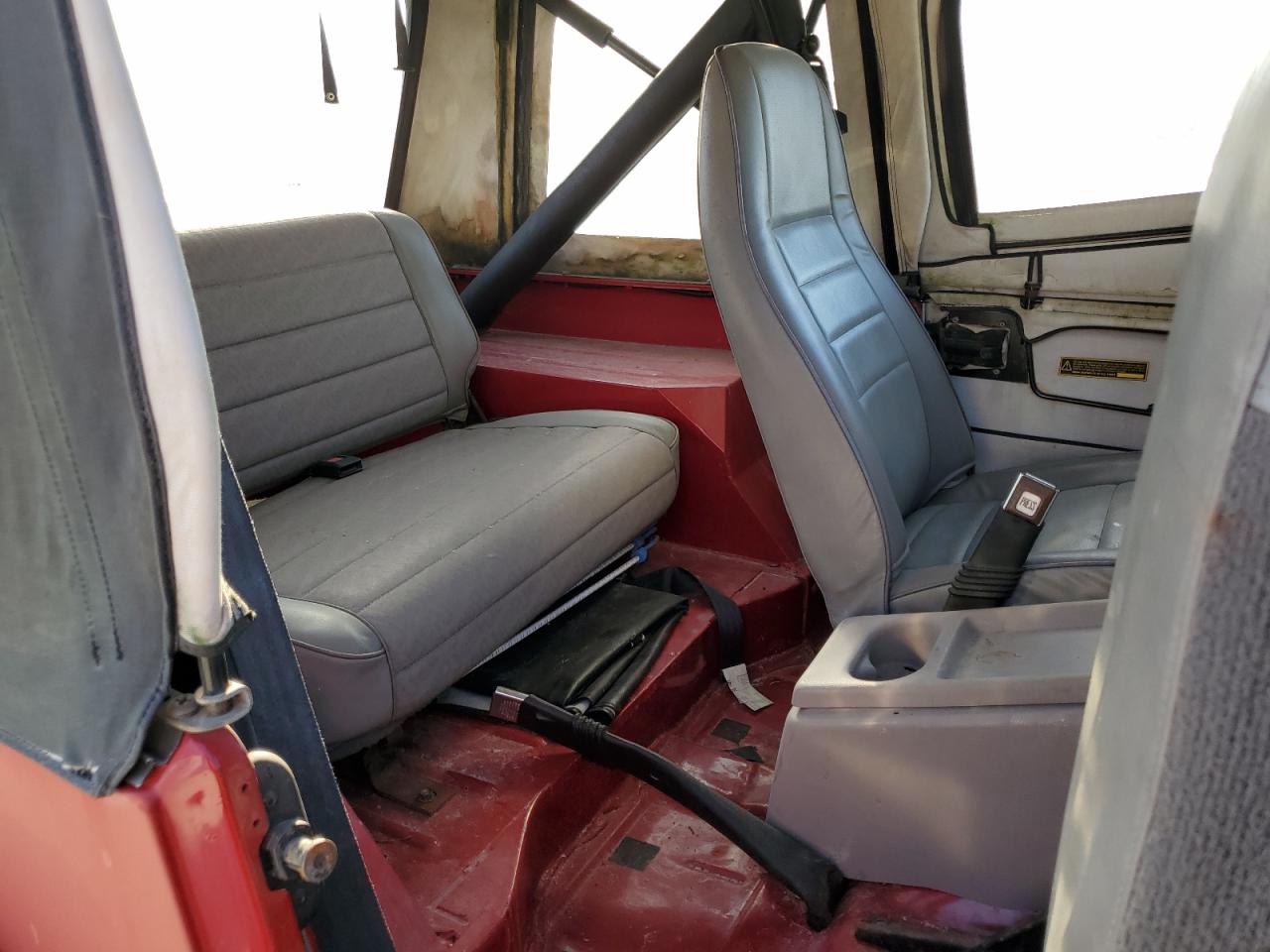 1988 Jeep Wrangler Red vin: 2BCCV81J4JB500085