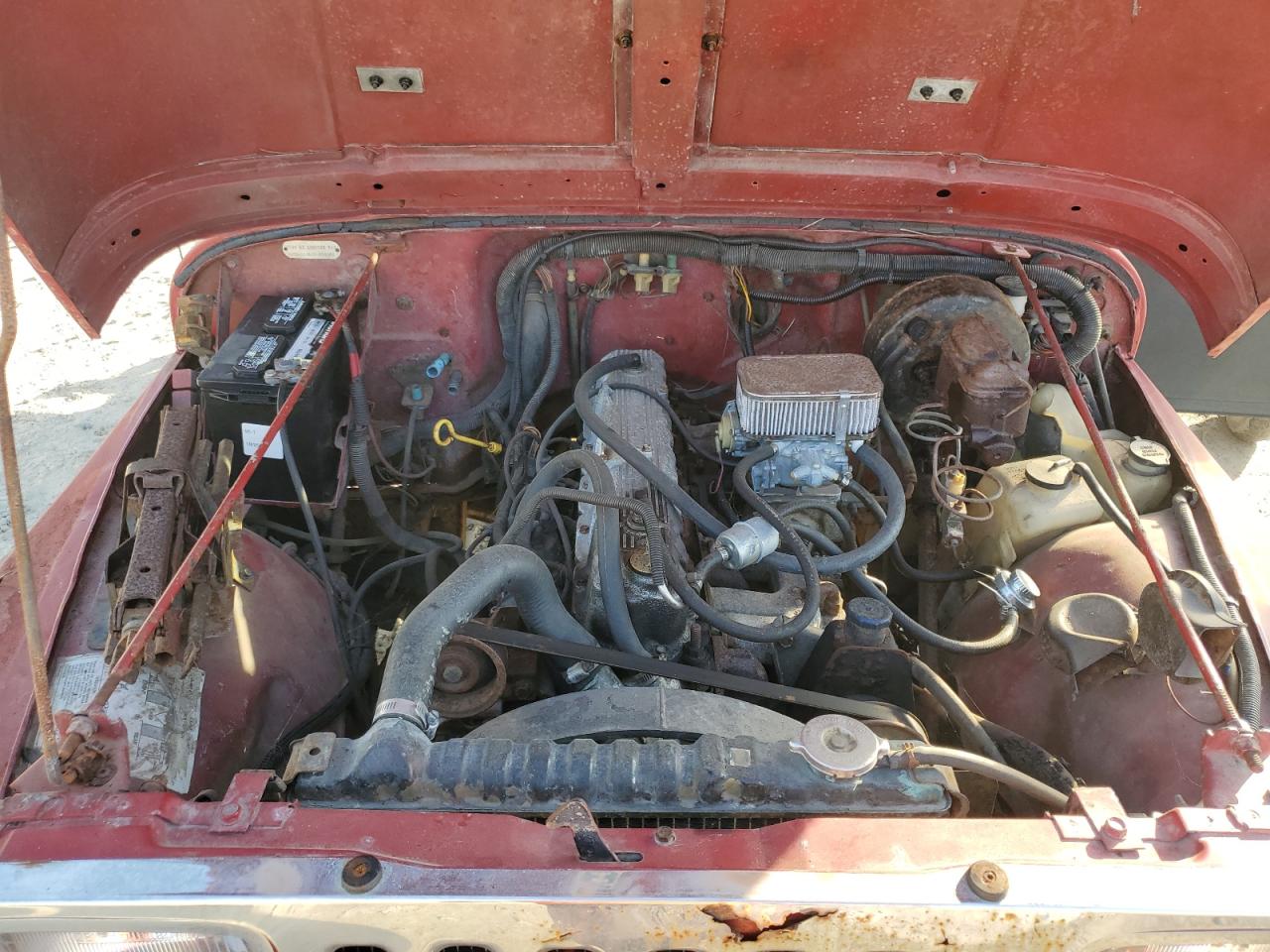1988 Jeep Wrangler Red vin: 2BCCV81J4JB500085