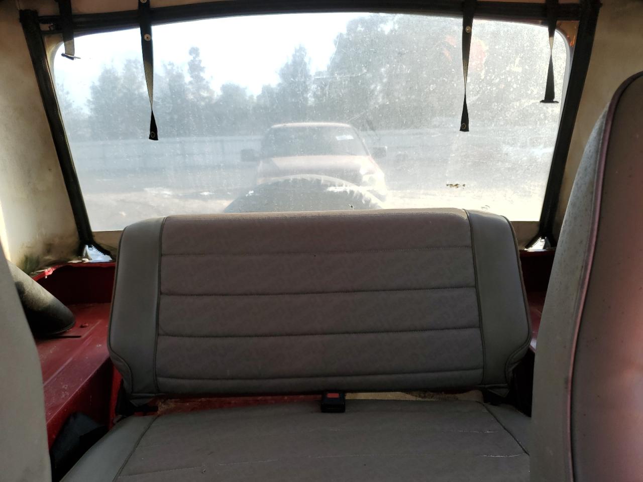 1988 Jeep Wrangler Red vin: 2BCCV81J4JB500085