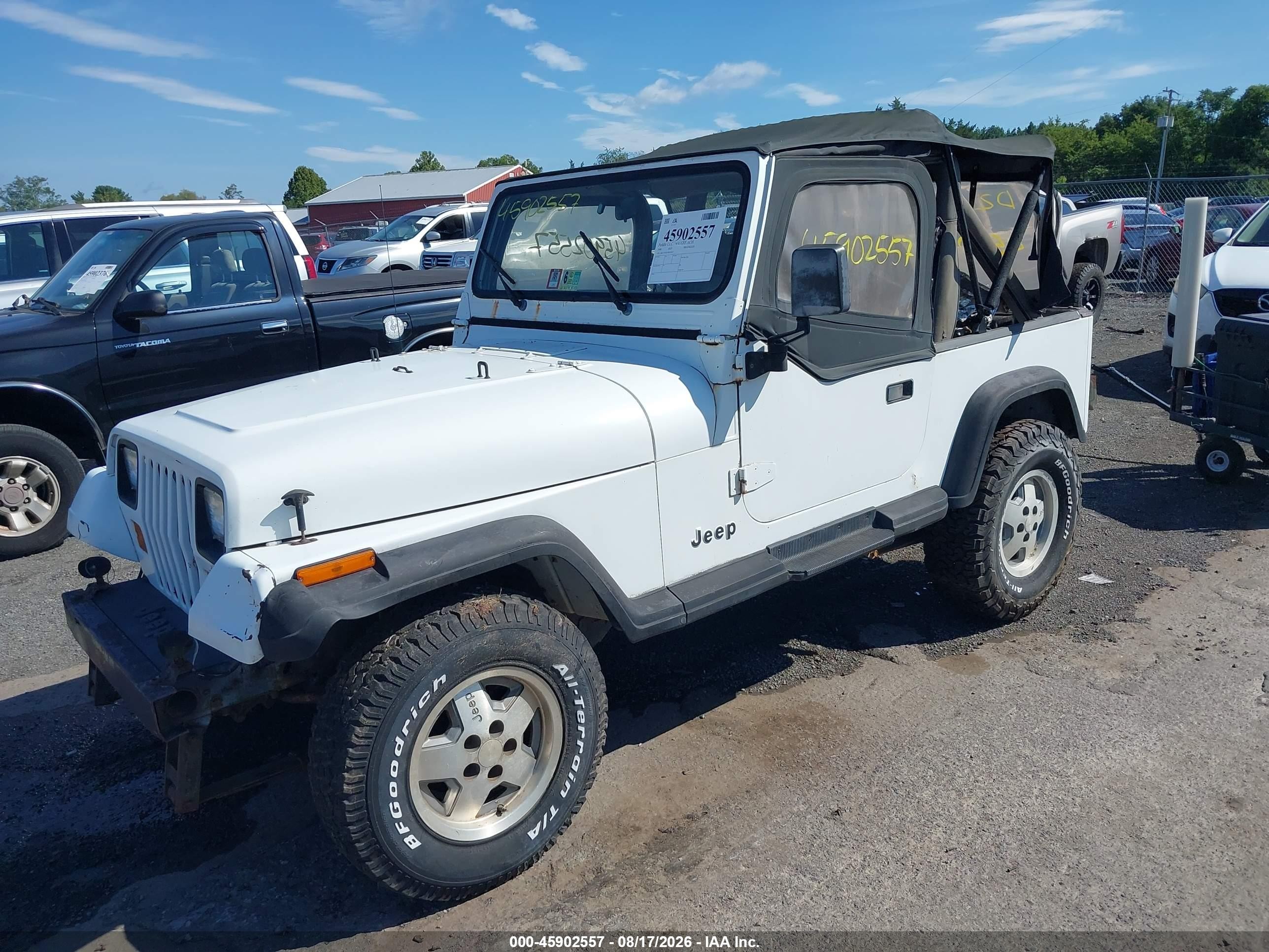 1988 Jeep Wrangler Sport White vin: 2BCCV81K3JB512219