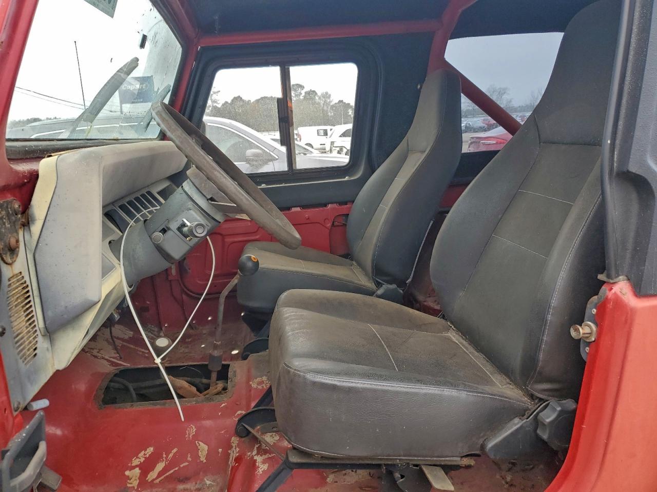 1988 Jeep Wrangler Sport Red vin: 2BCCV81K6JB525255