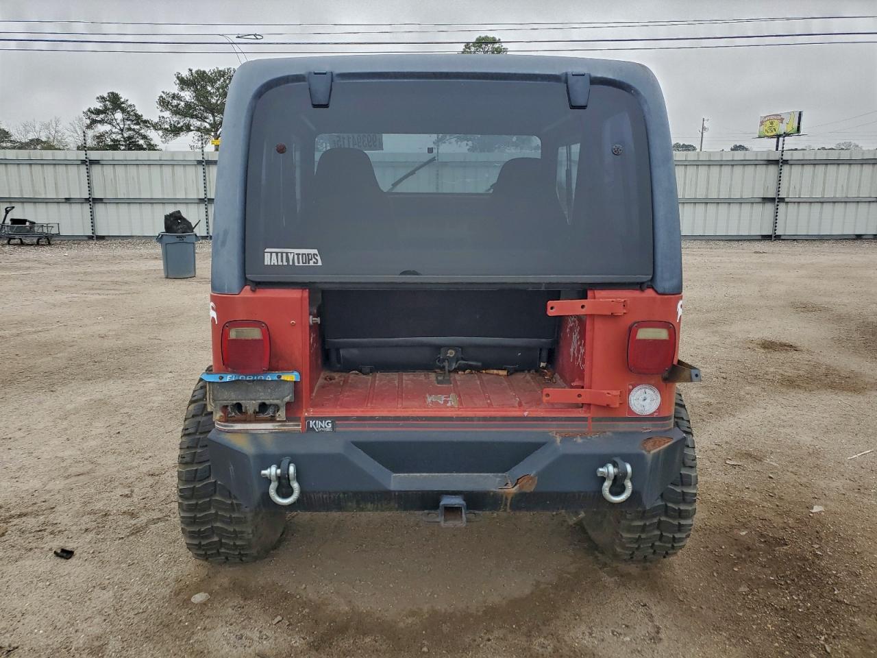 1988 Jeep Wrangler Sport Red vin: 2BCCV81K6JB525255
