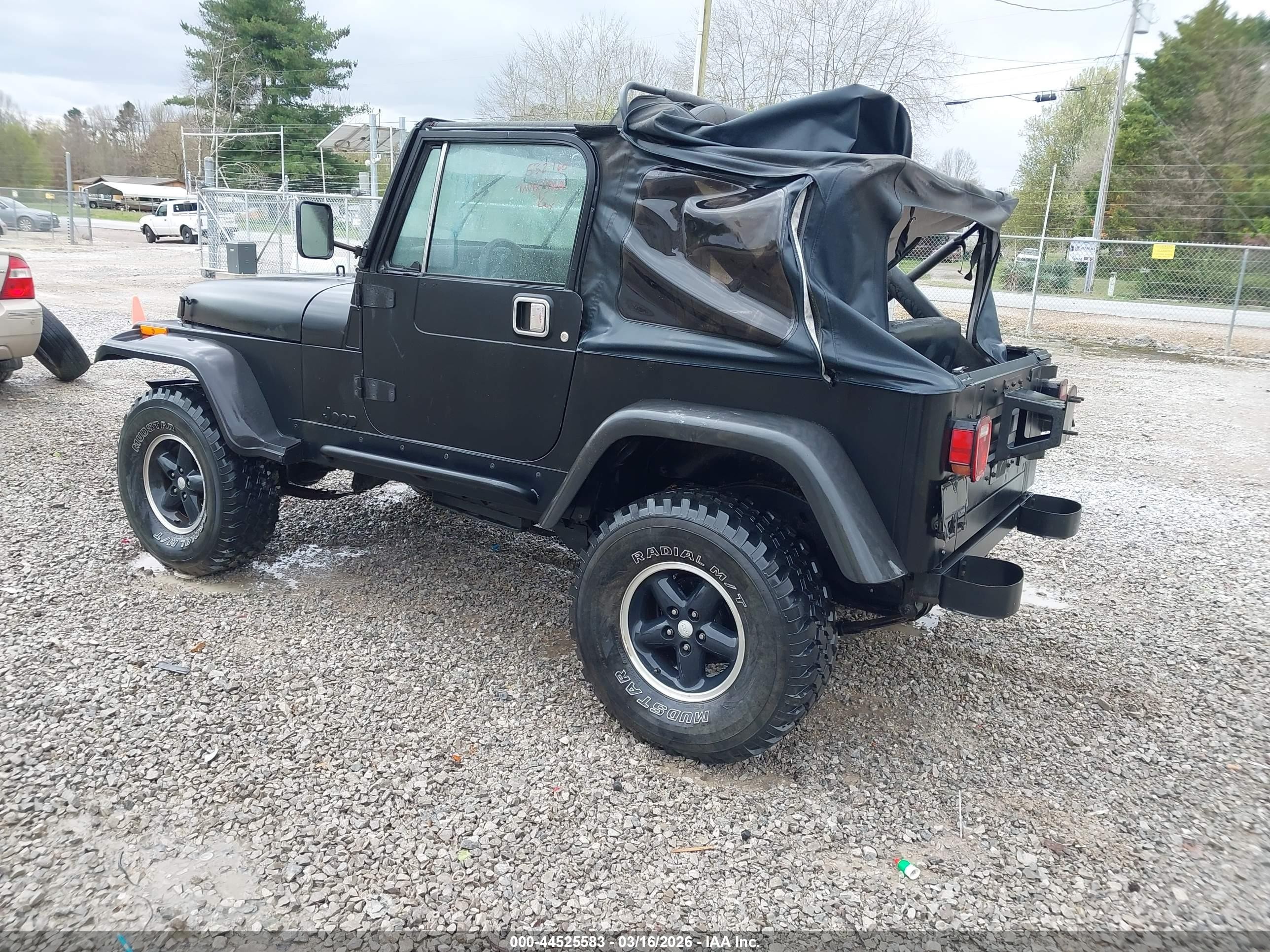 1988 Jeep Wrangler   Black vin: 2BCCZ8110JB532150