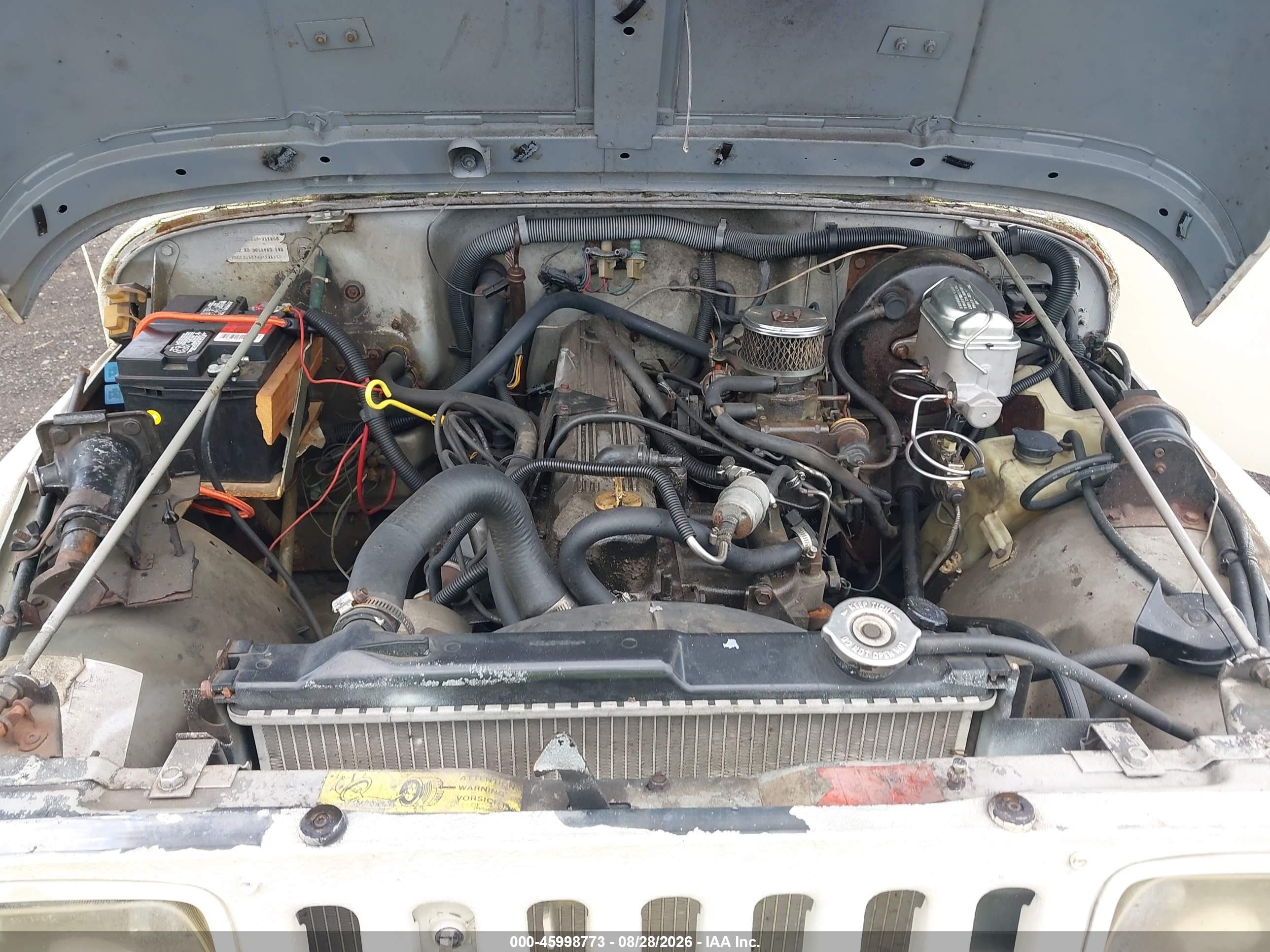 1988 Jeep Wrangler Laredo Cream vin: 2BCCZ8143JB511268