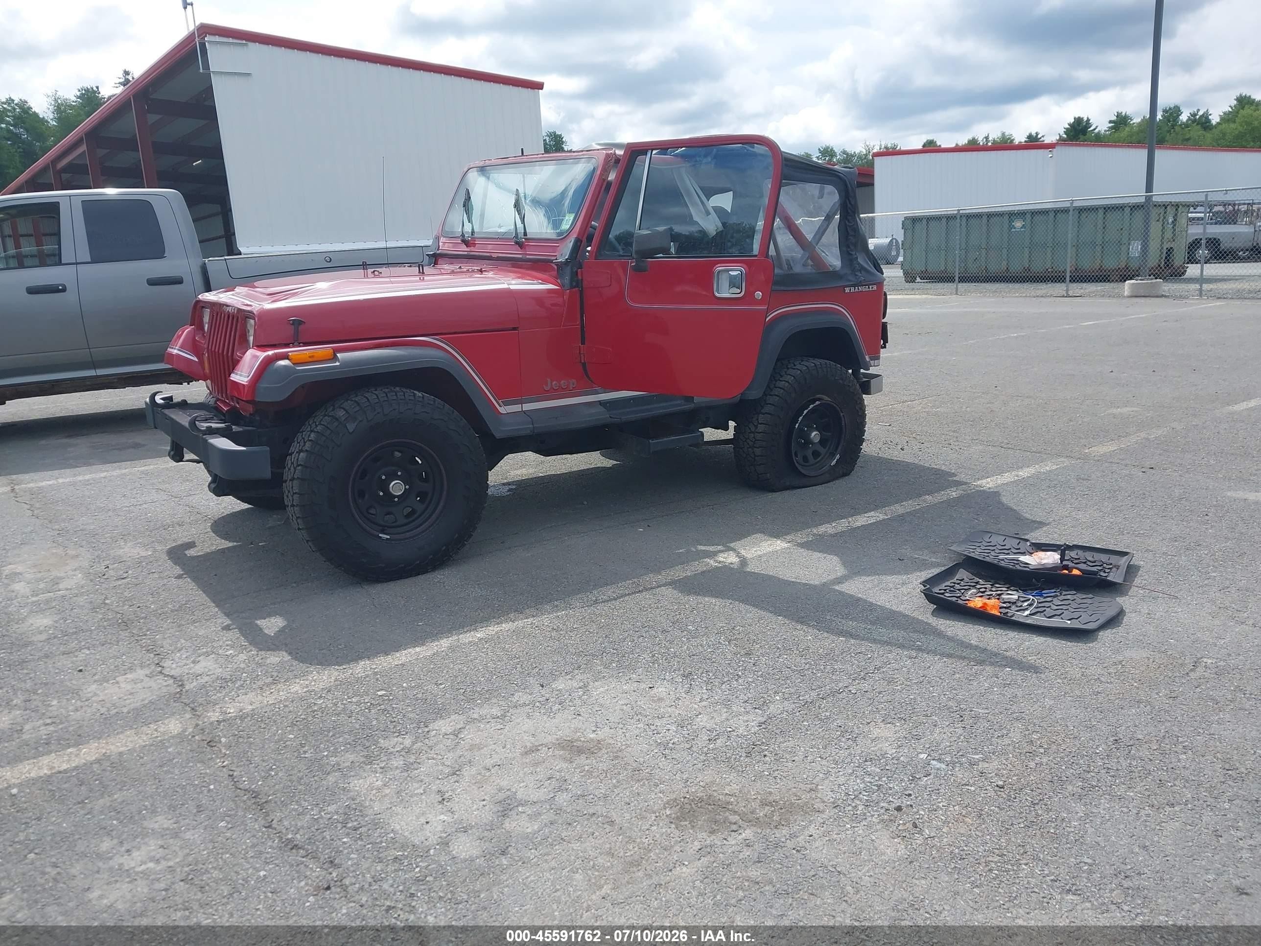 1988 Jeep Wrangler Laredo Red vin: 2BCCZ8144JB526622