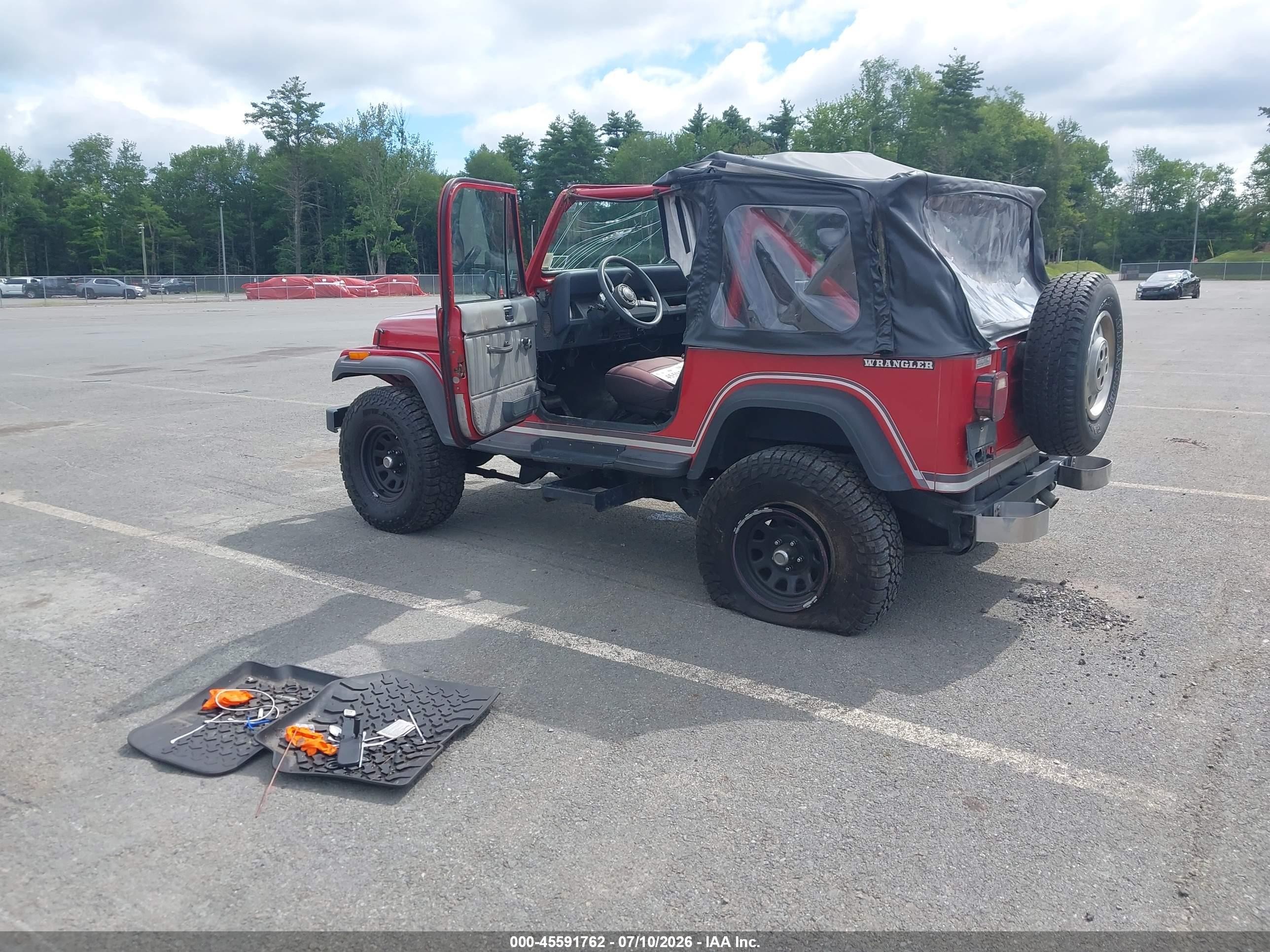 1988 Jeep Wrangler Laredo Red vin: 2BCCZ8144JB526622