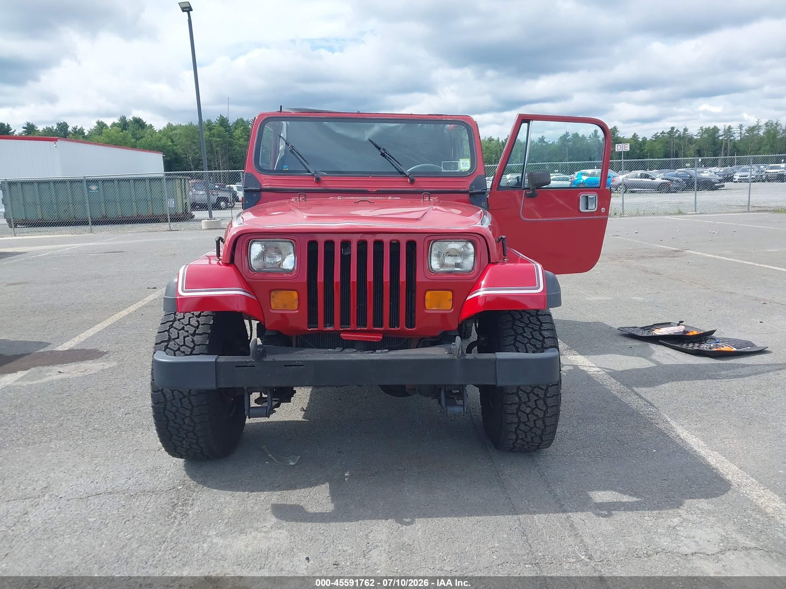 1988 Jeep Wrangler Laredo Red vin: 2BCCZ8144JB526622