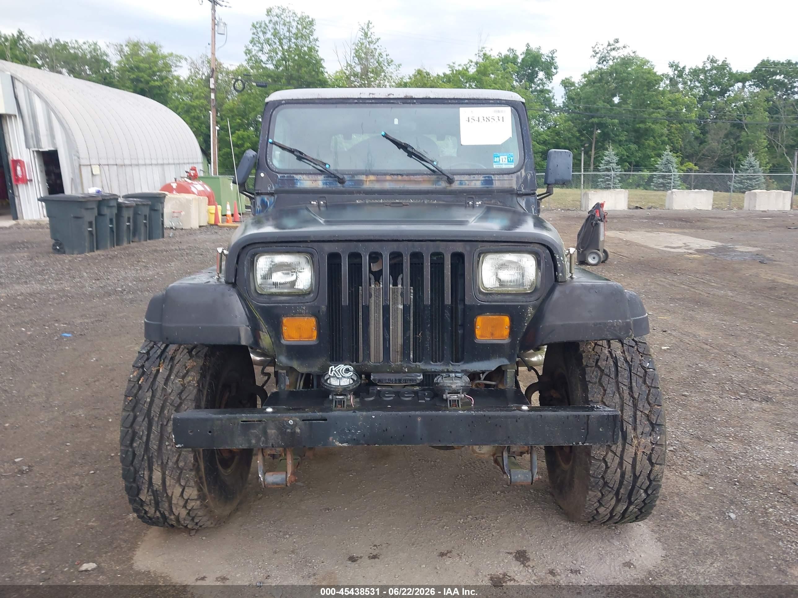 1988 Jeep Wrangler   Black vin: 2BCCZ81J1JB535767