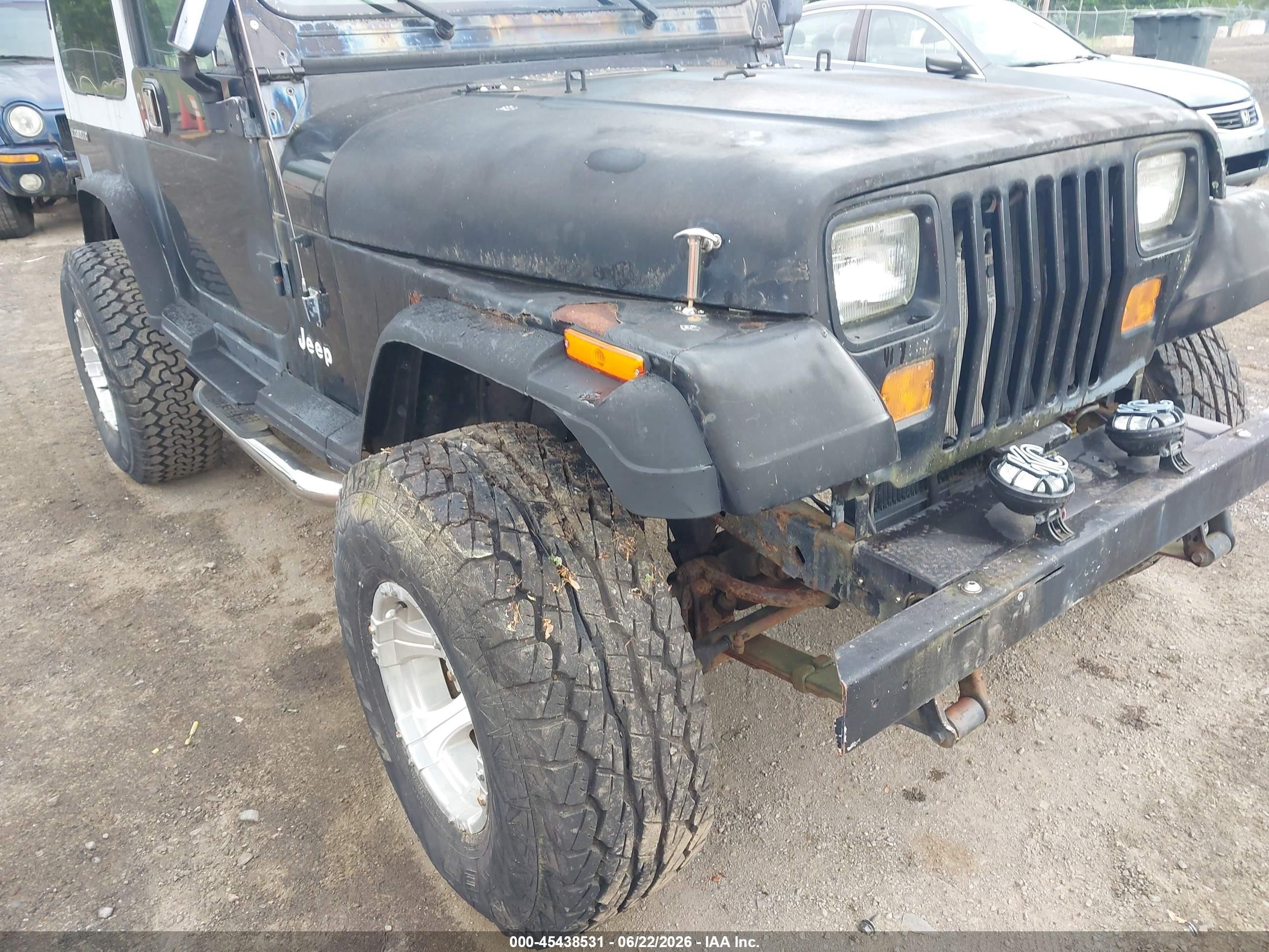1988 Jeep Wrangler   Black vin: 2BCCZ81J1JB535767