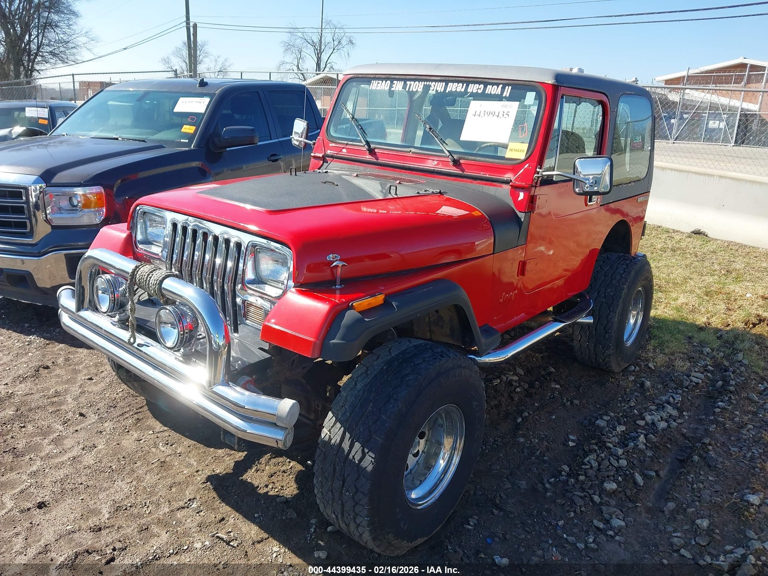 1988 Jeep Wrangler   Red vin: 2BCCZ81J2JB501658