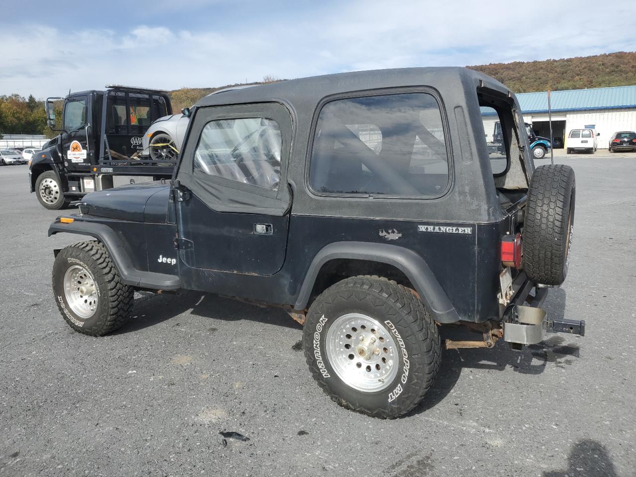 1988 Jeep Wrangler S Black vin: 2BCHV81S1JB529770