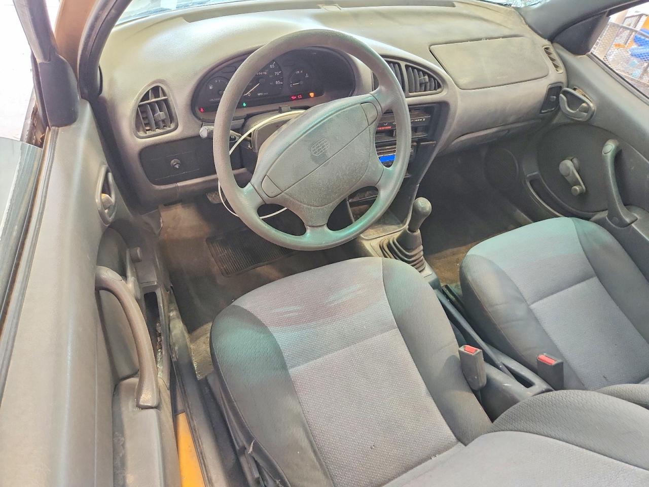 1998 Chevrolet Metro Gold vin: 2C1MR2264W6726381