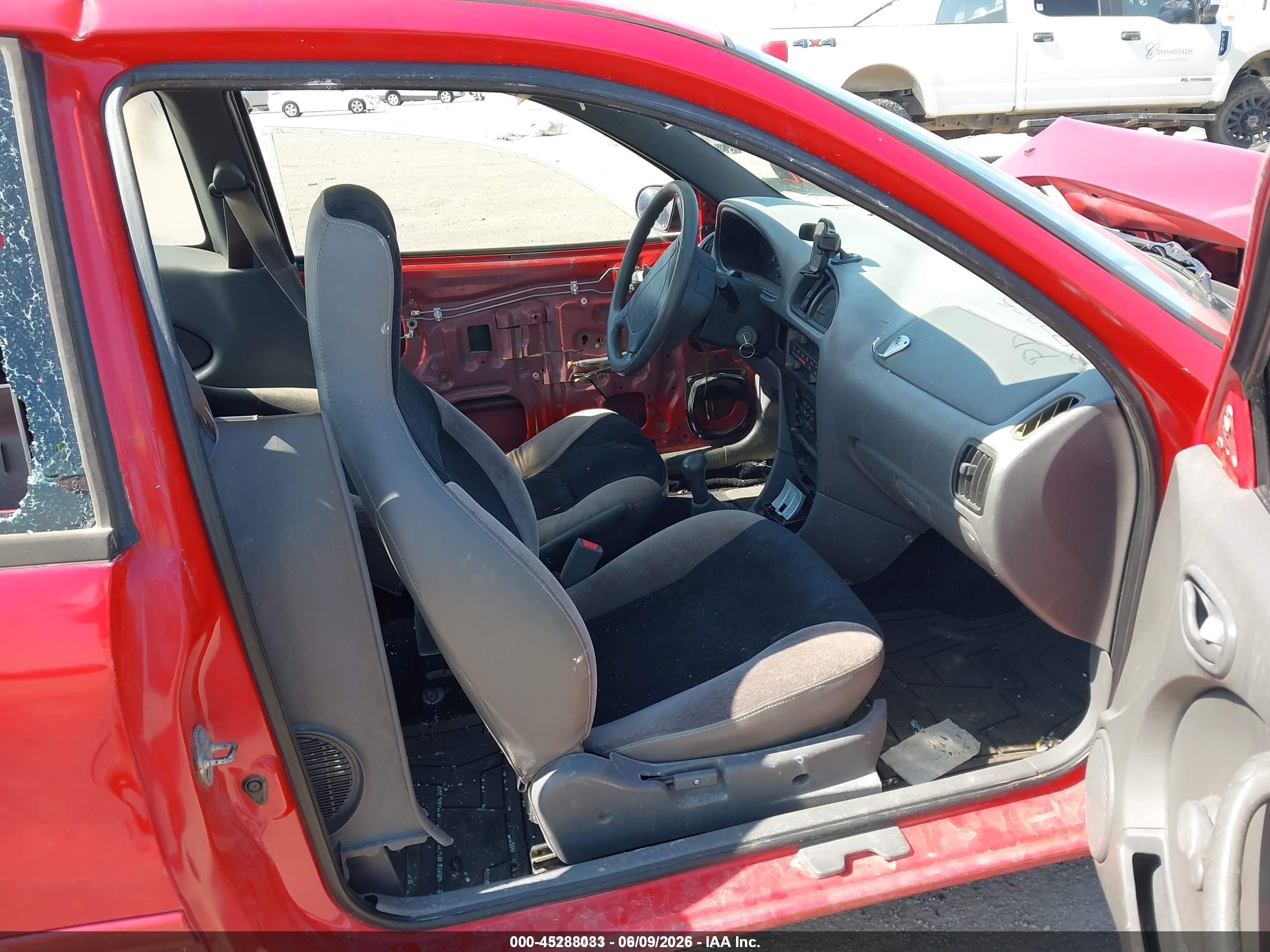 1998 Chevrolet Metro   Red vin: 2C1MR2265W6703174