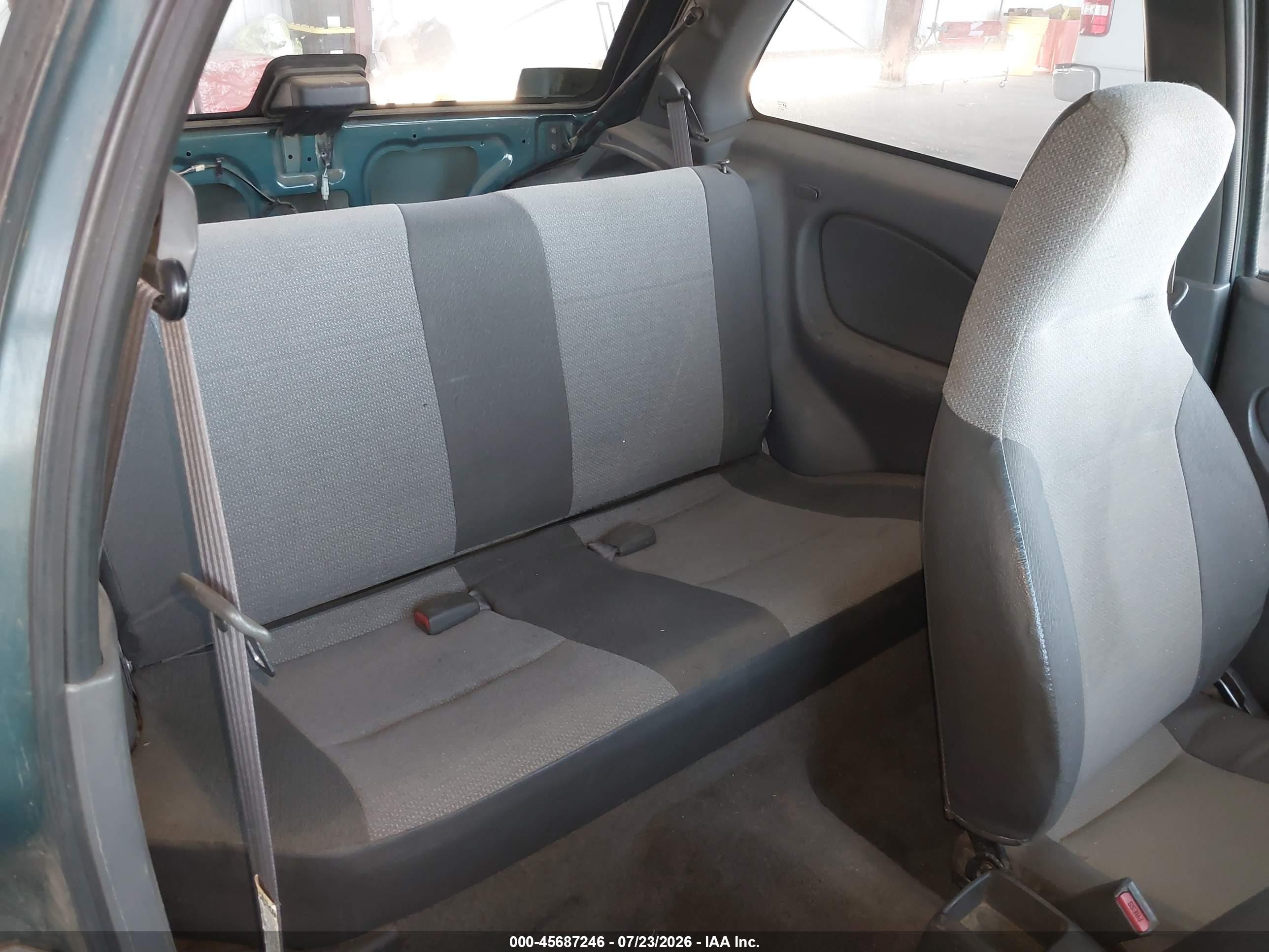 1998 Chevrolet Metro   Зеленый vin: 2C1MR2266W6732490